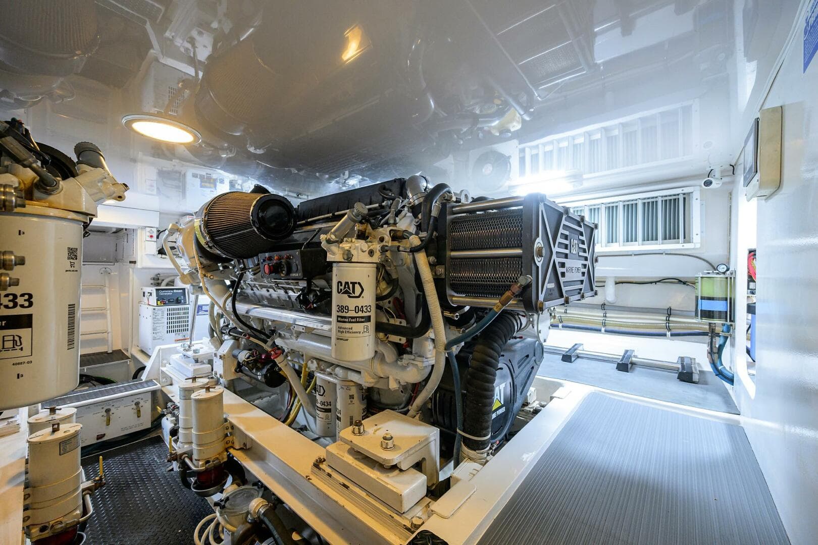 2008 Viking 60 Convertible — photo 53