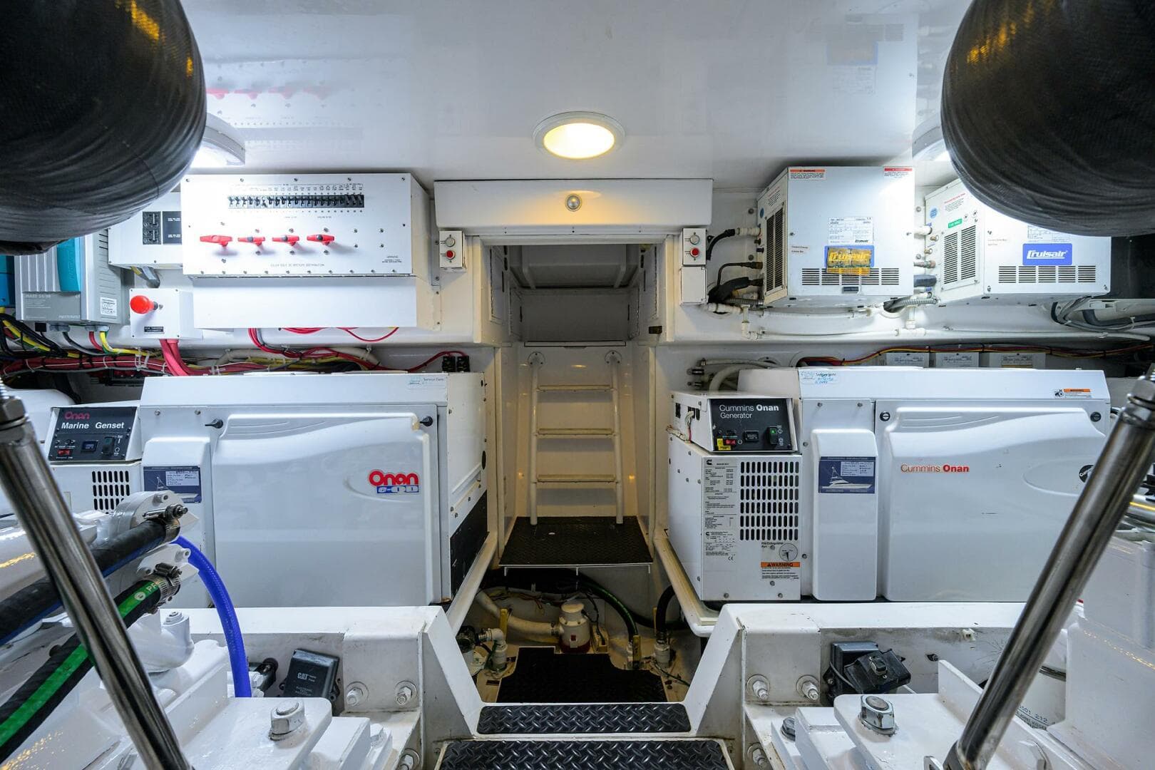 2008 Viking 60 Convertible — photo 57