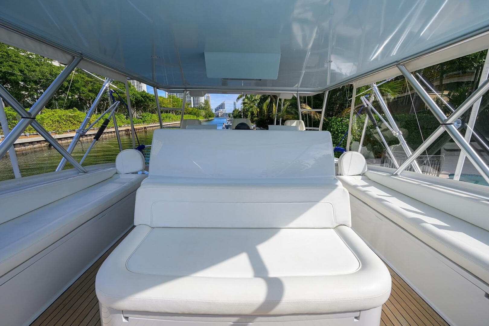 2008 Viking 60 Convertible — photo 24