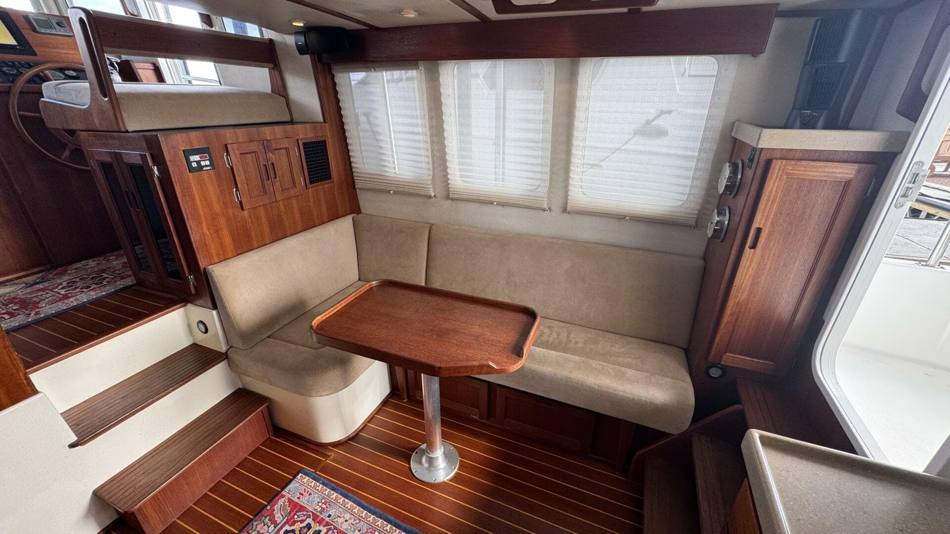 2006 Nordic Tugs 32 — photo 16