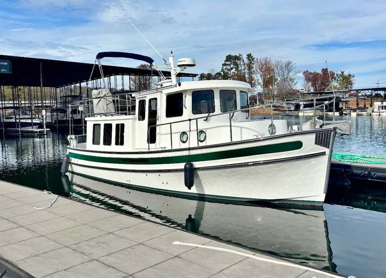 2006 Nordic Tugs 32 — photo 6