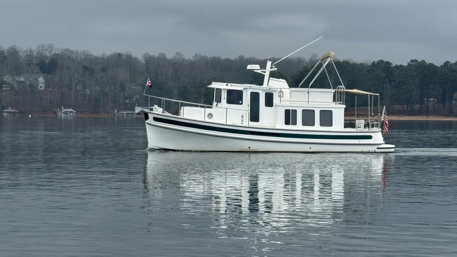 2006 Nordic Tugs 32 — photo 5