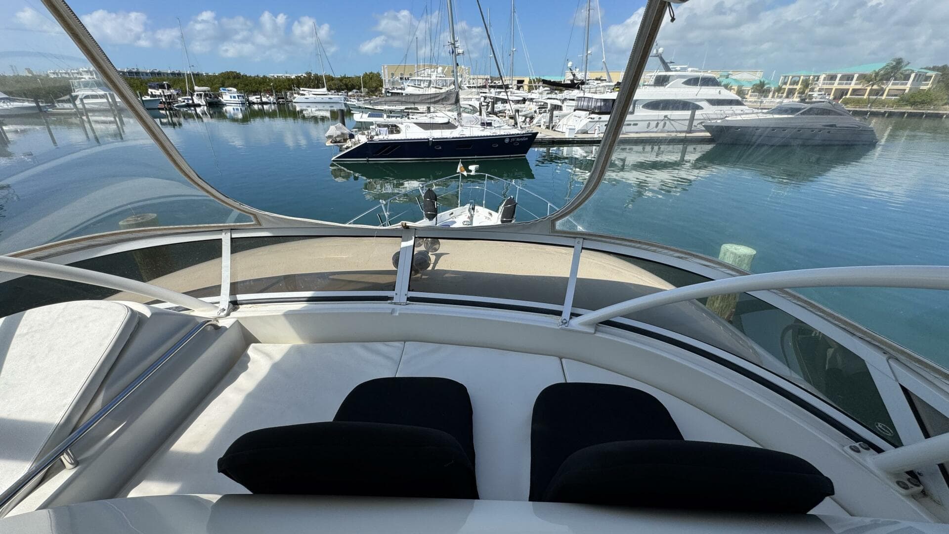 2007 Marquis 55 — photo 21