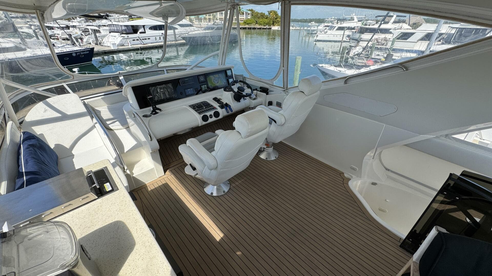 2007 Marquis 55 — photo 10