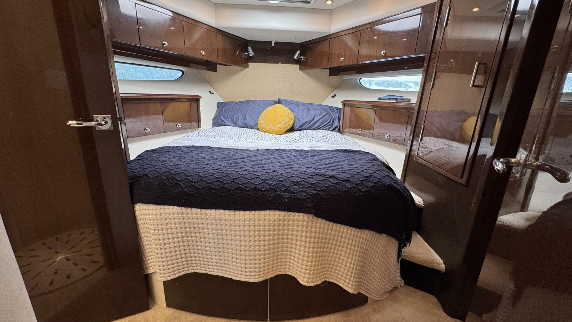 2007 Marquis 55 — photo 53