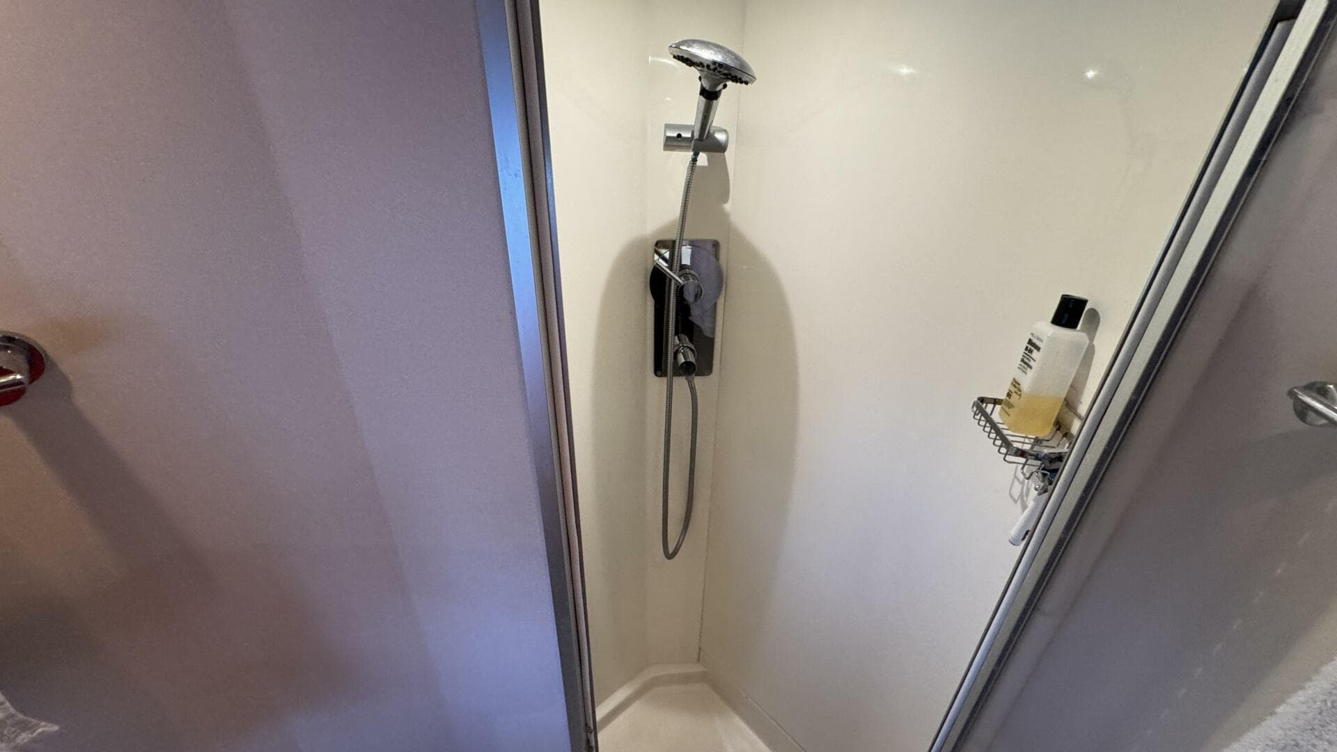 2007 Marquis 55 — photo 64