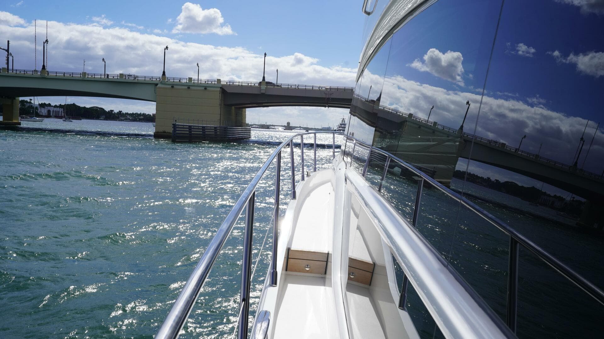 2022 Princess F62 — photo 13