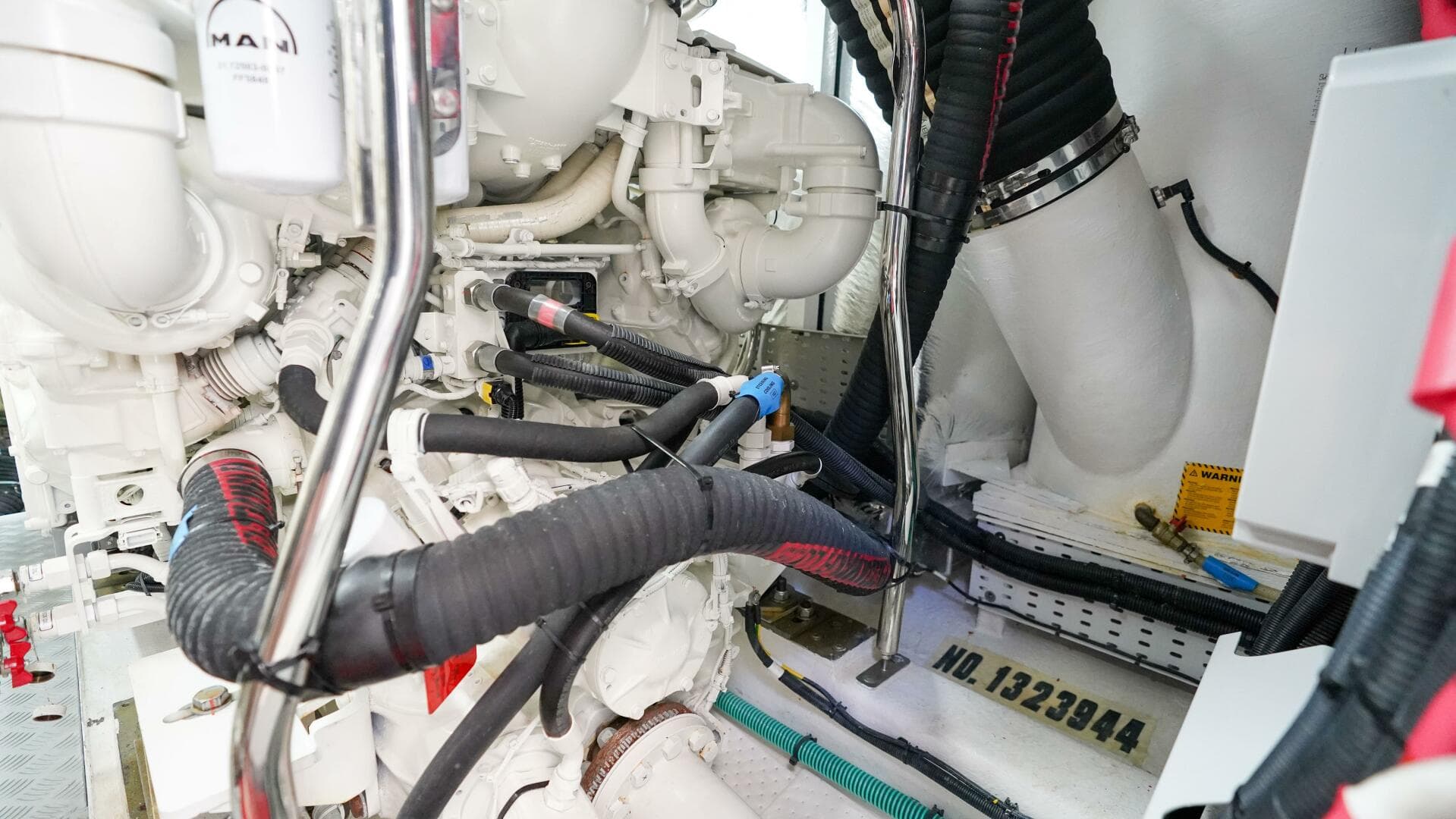 2022 Princess F62 — photo 64