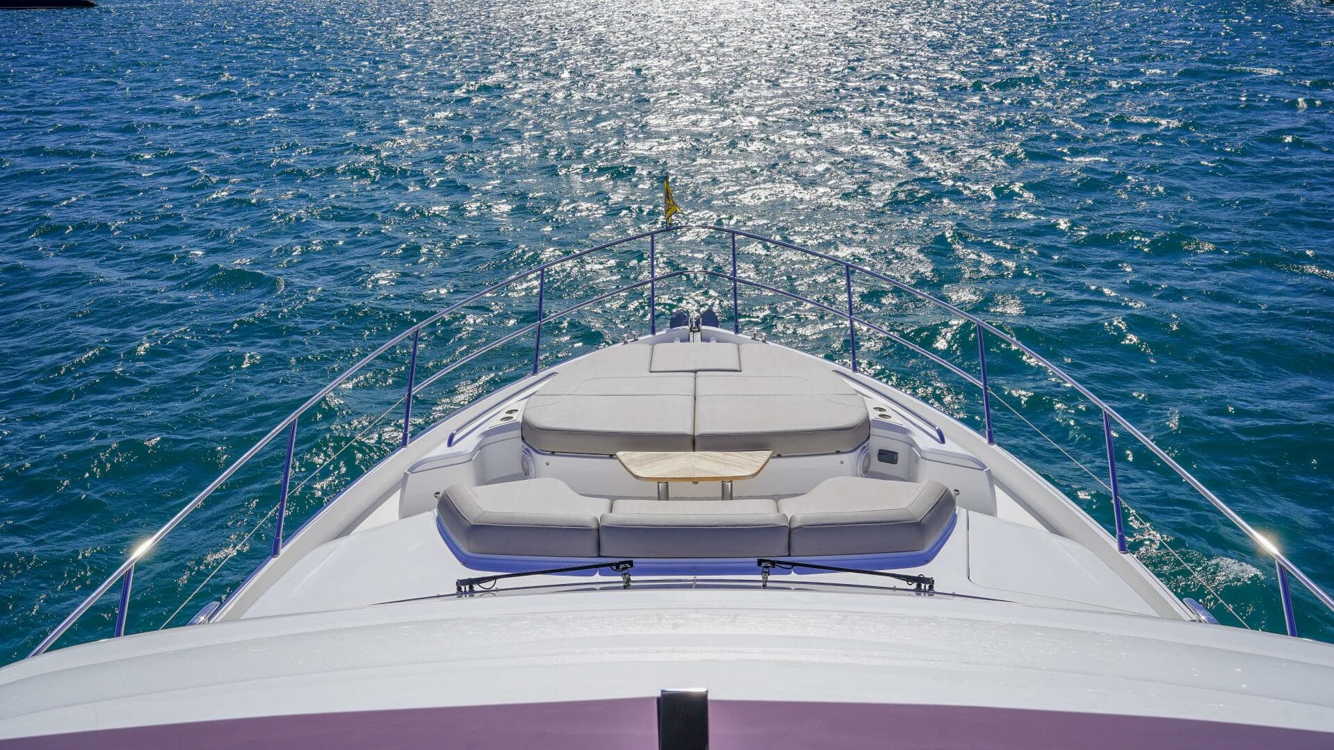 2022 Princess F62 — photo 17