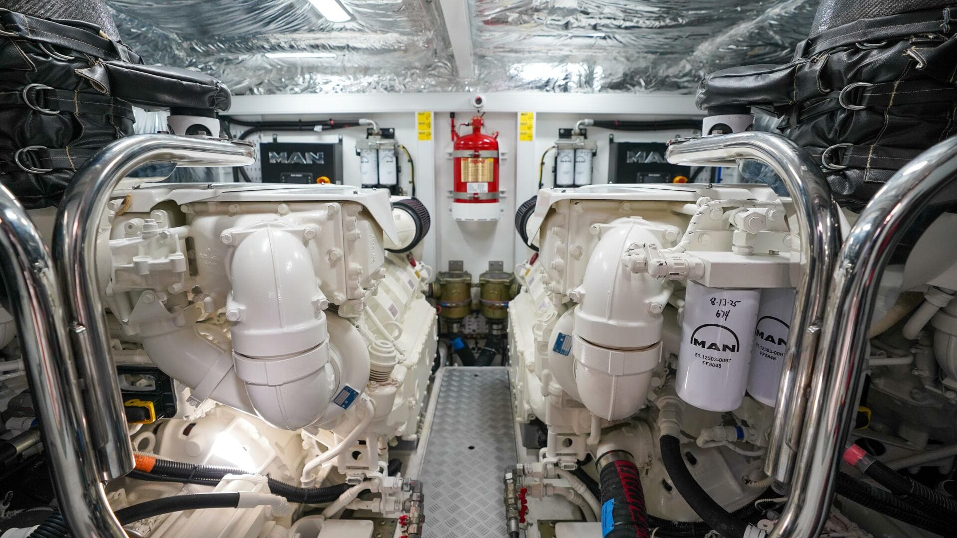 2022 Princess F62 — photo 59