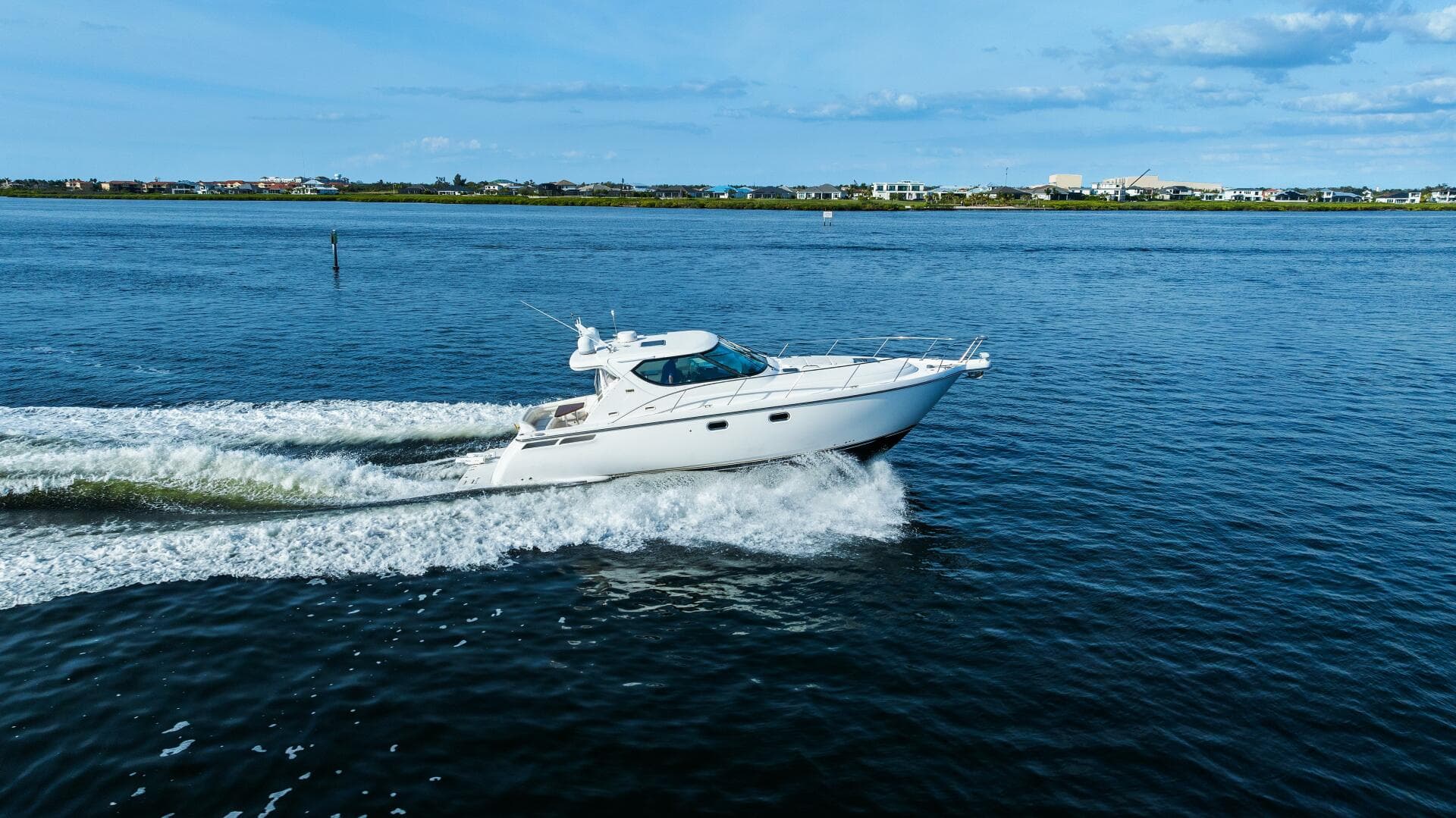 2007 Tiara Yachts 4300 Sovran — photo 49
