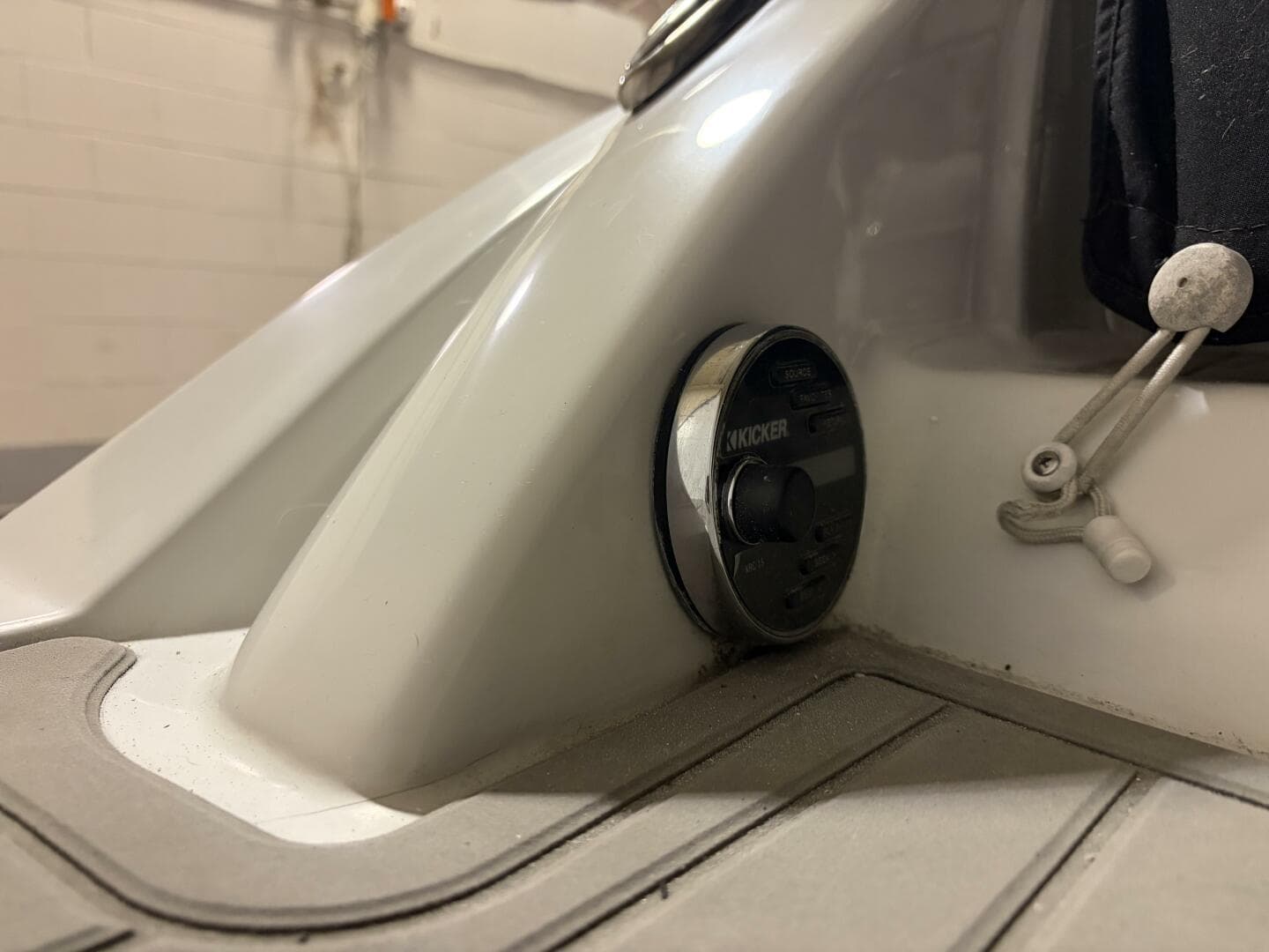 2019 Crownline 264 Cr — photo 42