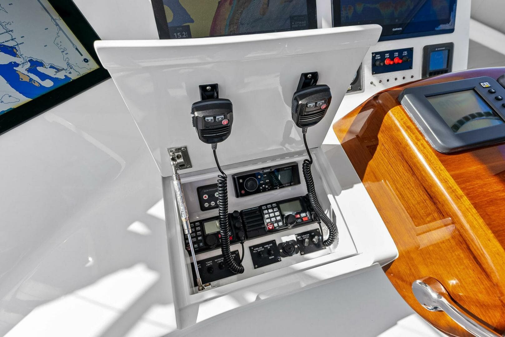 2017 Spencer Custom Sportfish — photo 39