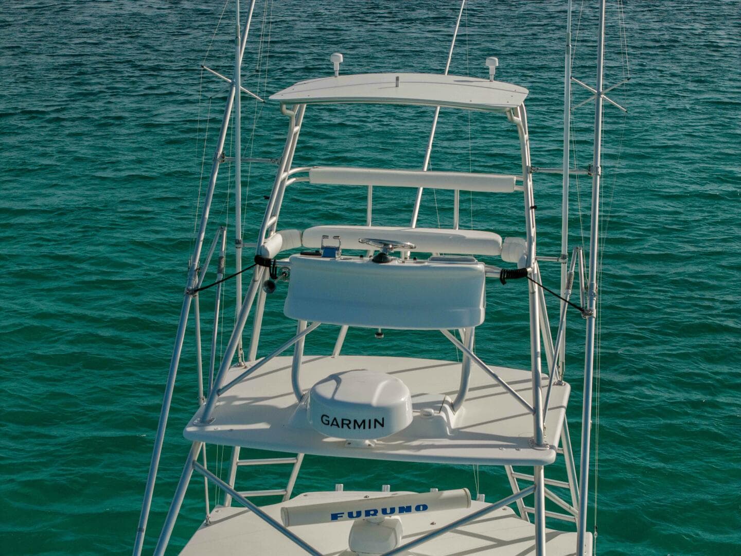 2005 Cabo 35 Express — photo 46