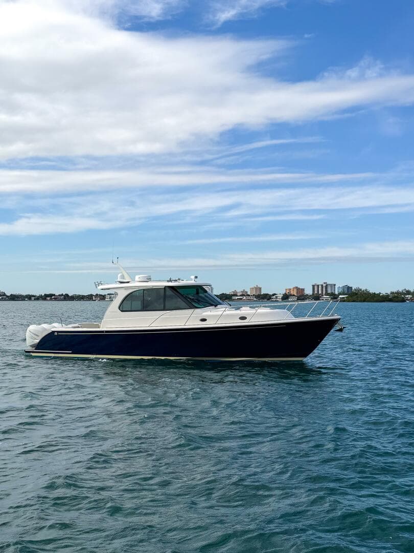 2021 Hinckley 40X — photo 2