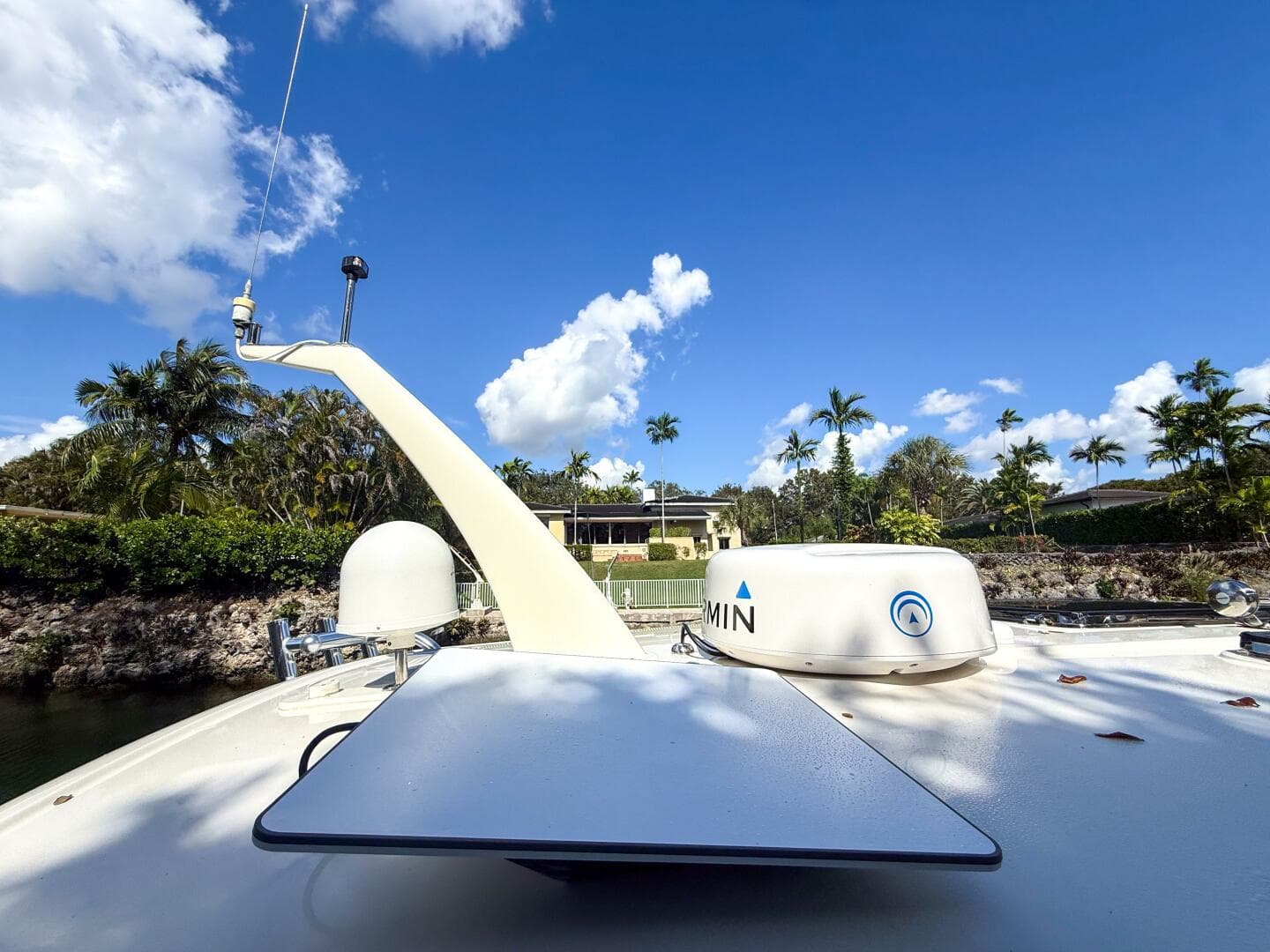 2021 Hinckley 40X — photo 28