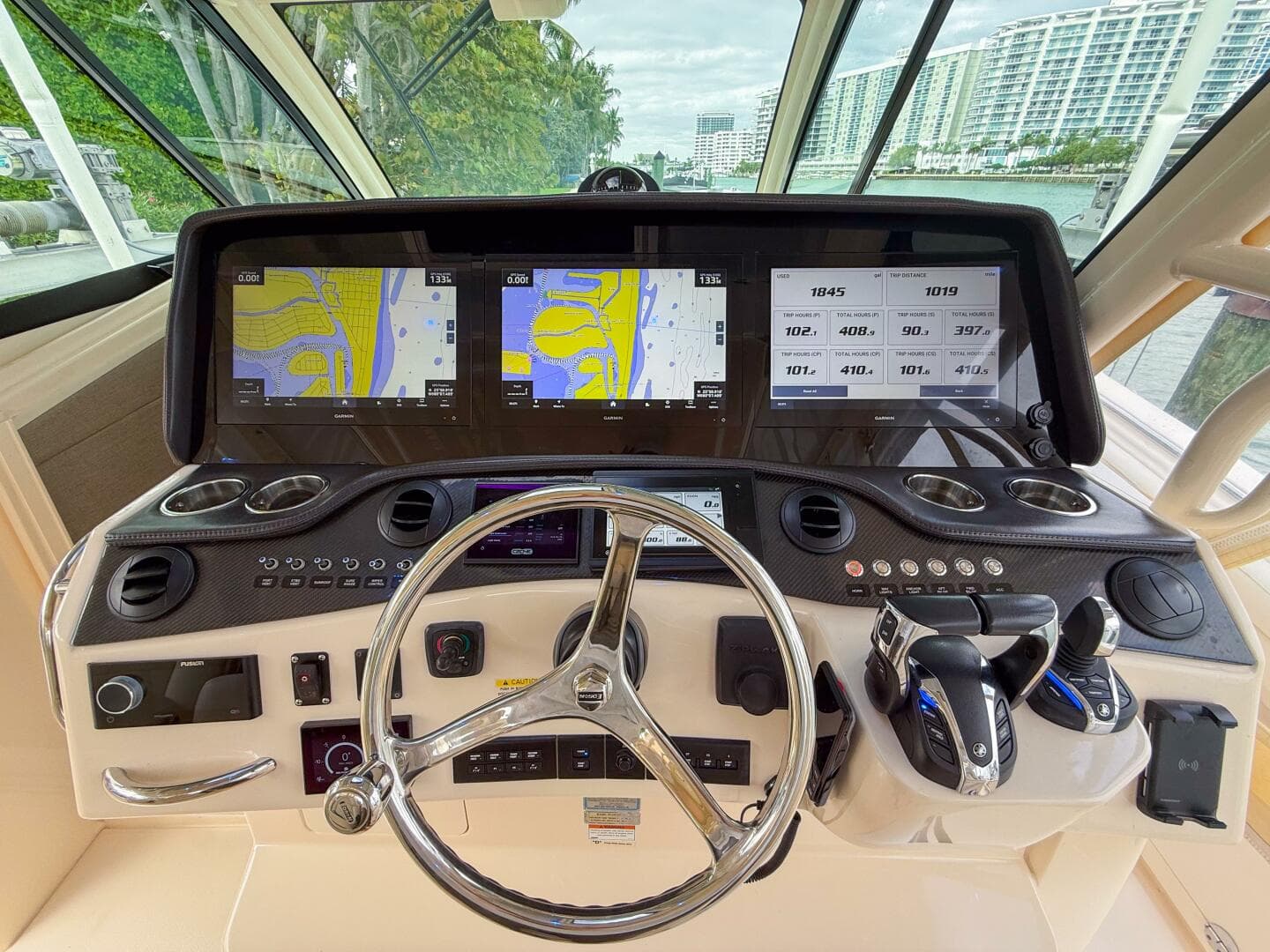 2022 Grady-White Canyon 456 — photo 14