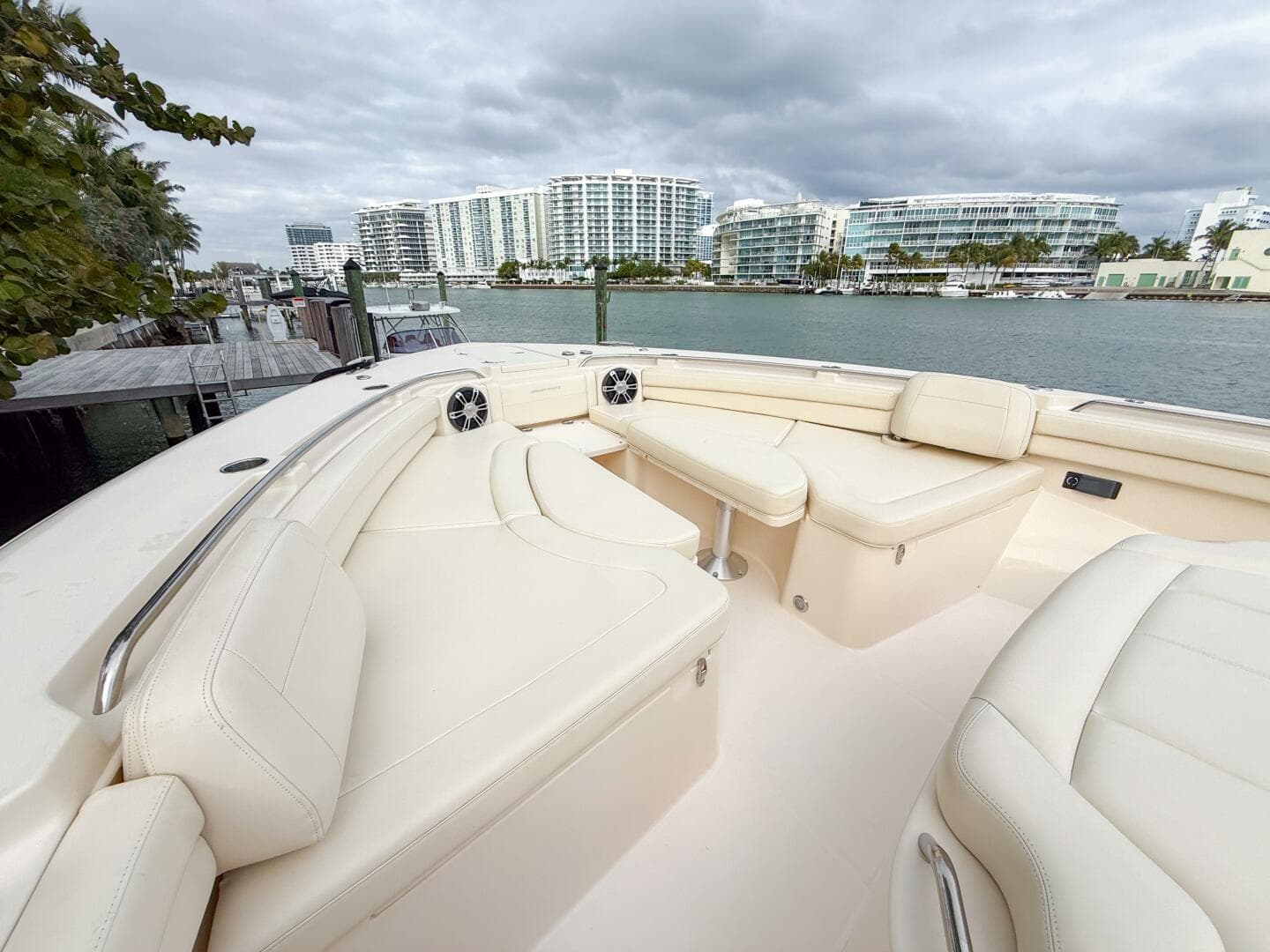 2022 Grady-White Canyon 456 — photo 31