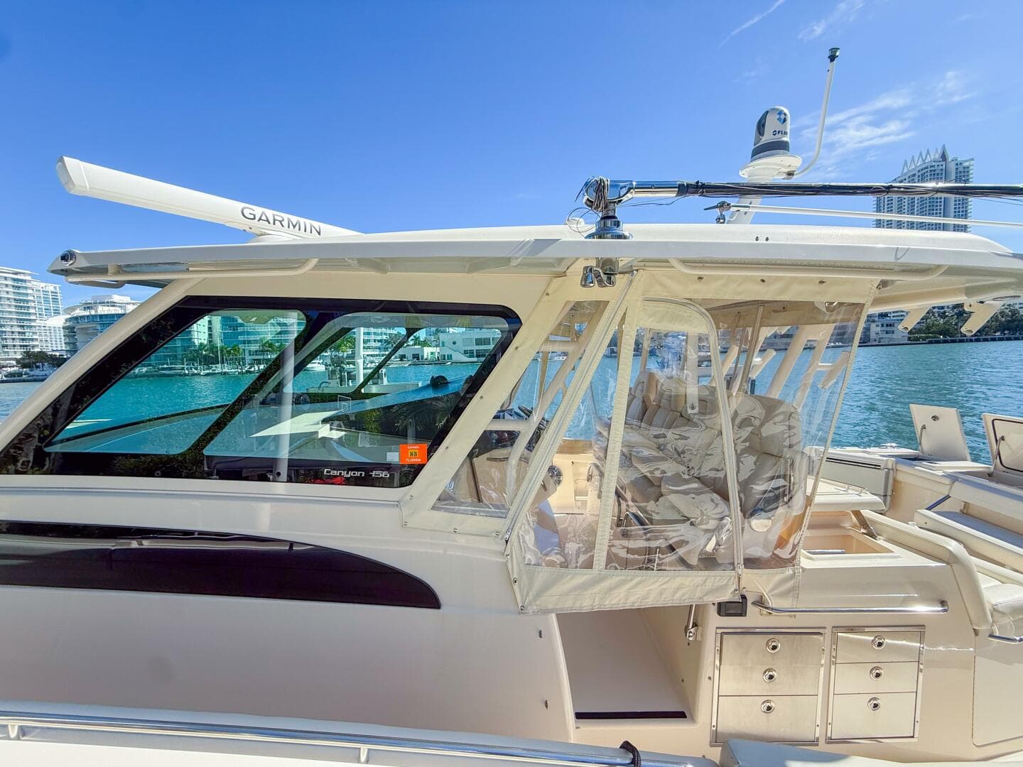 2022 Grady-White Canyon 456 — photo 40