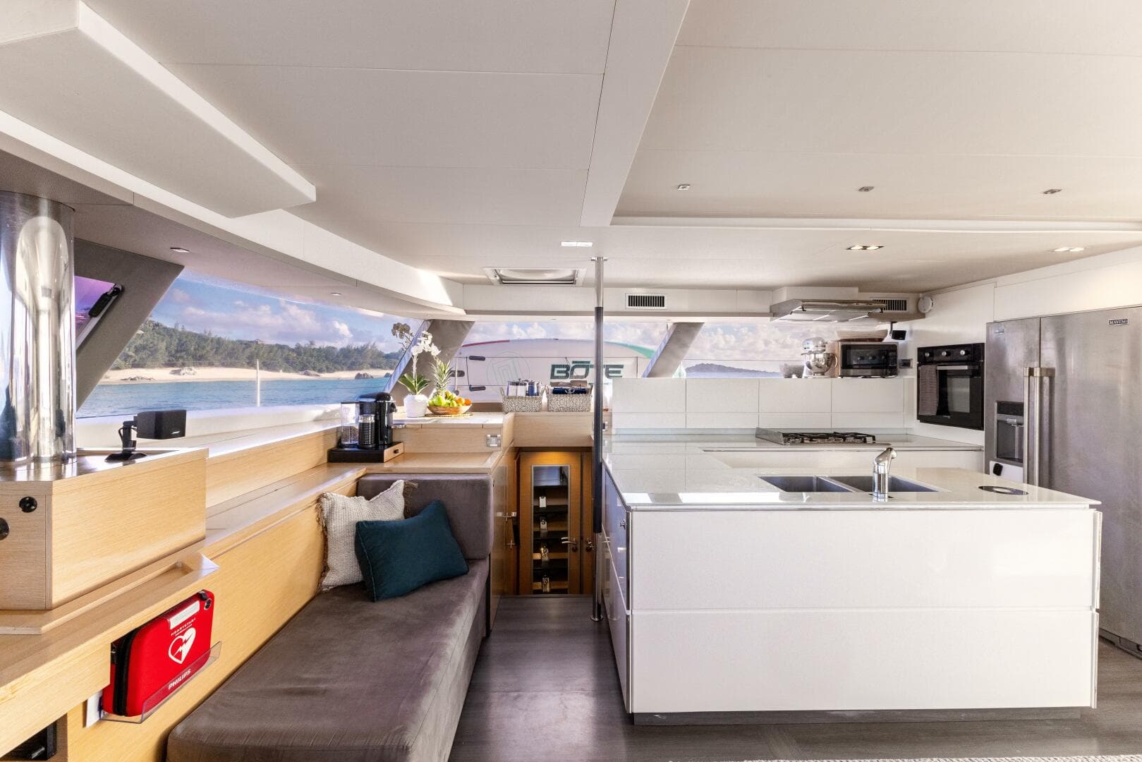 2017 Fountaine Pajot Victoria 67 — photo 34
