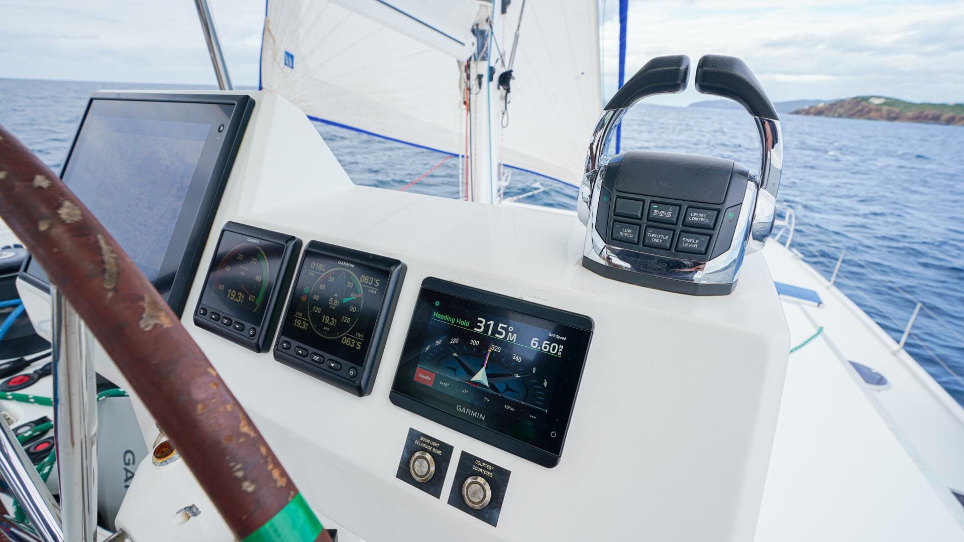 2017 Fountaine Pajot Victoria 67 — photo 78