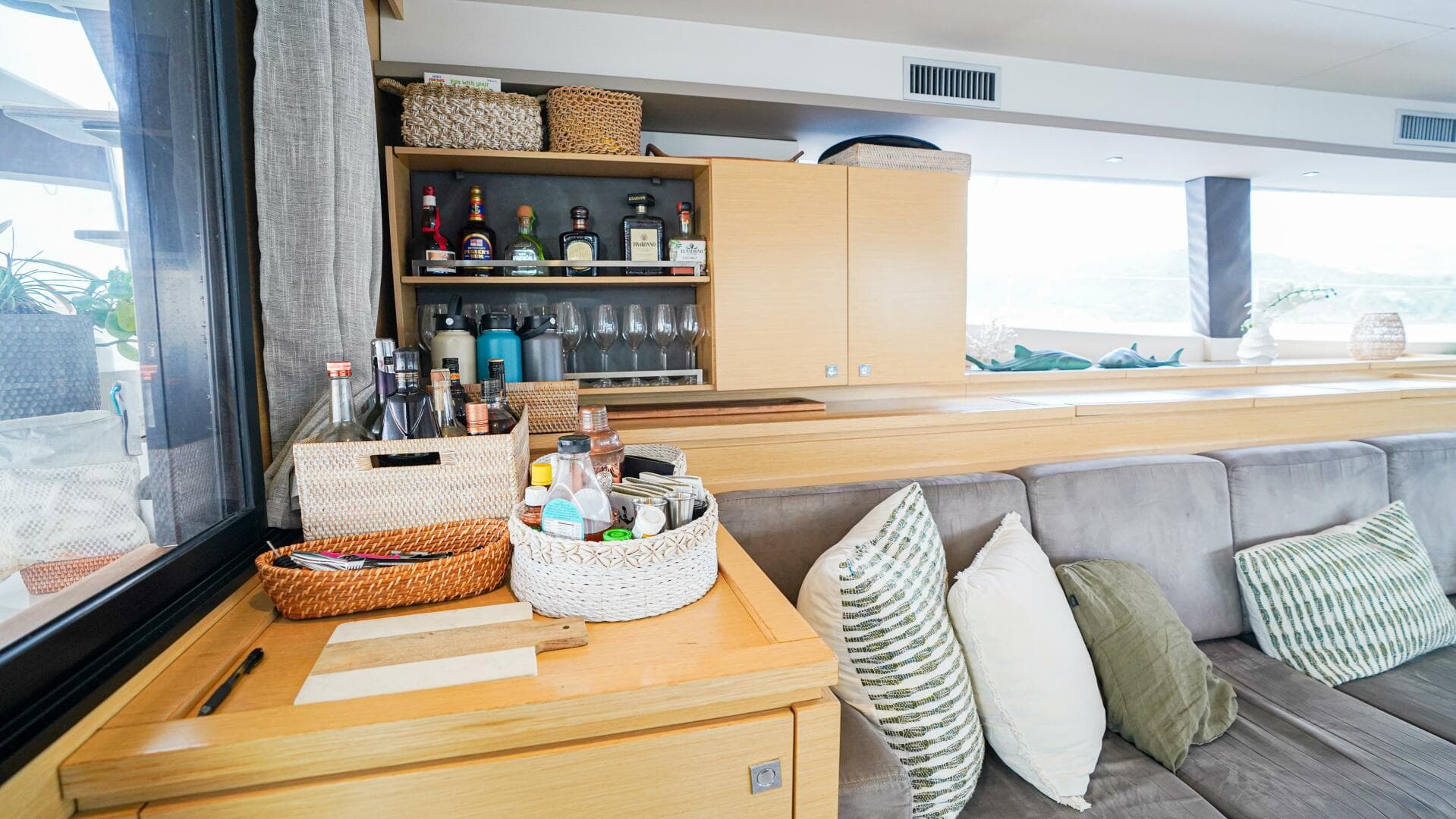 2017 Fountaine Pajot Victoria 67 — photo 32