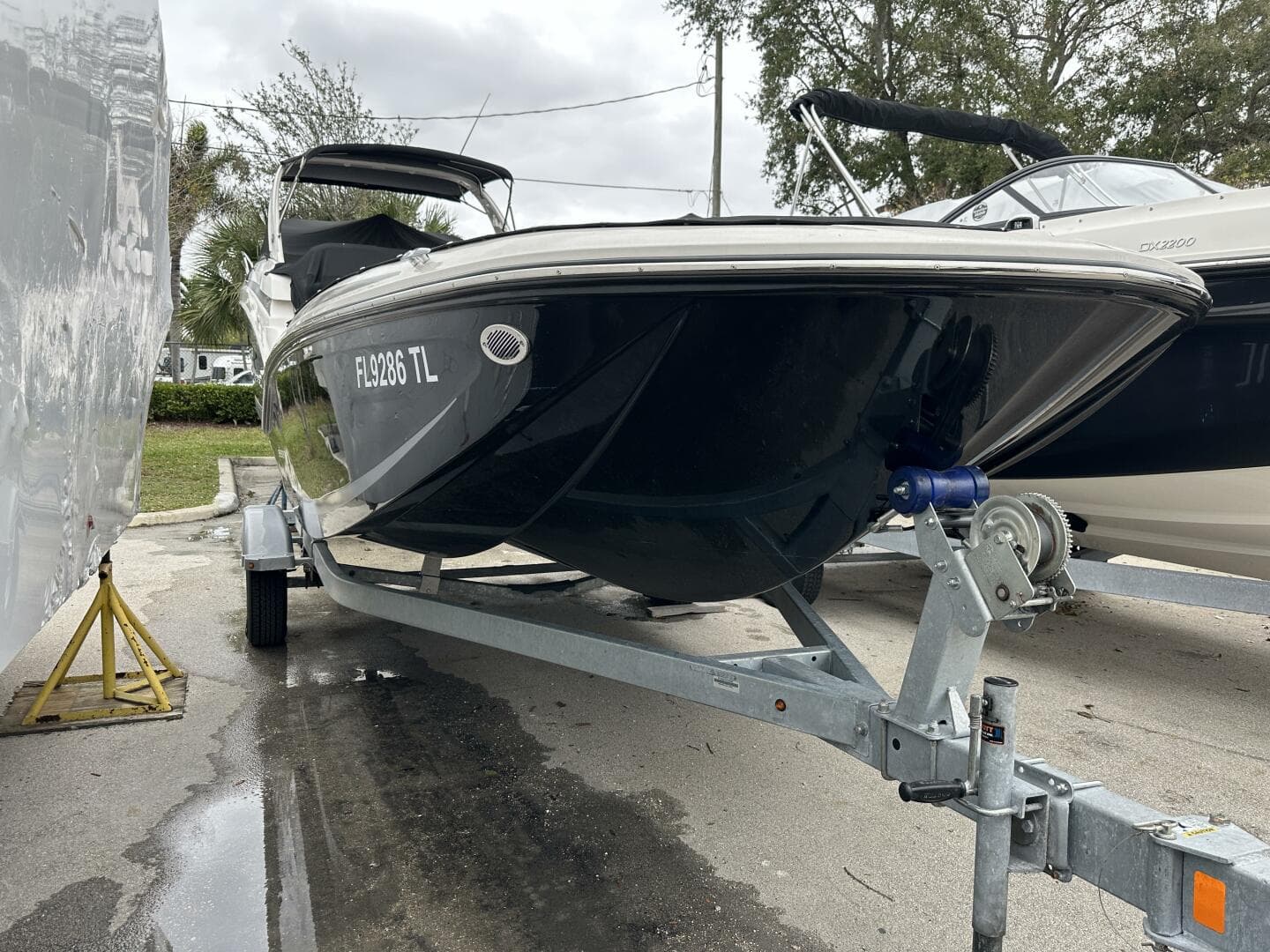 2023 Bayliner M17 — photo 6