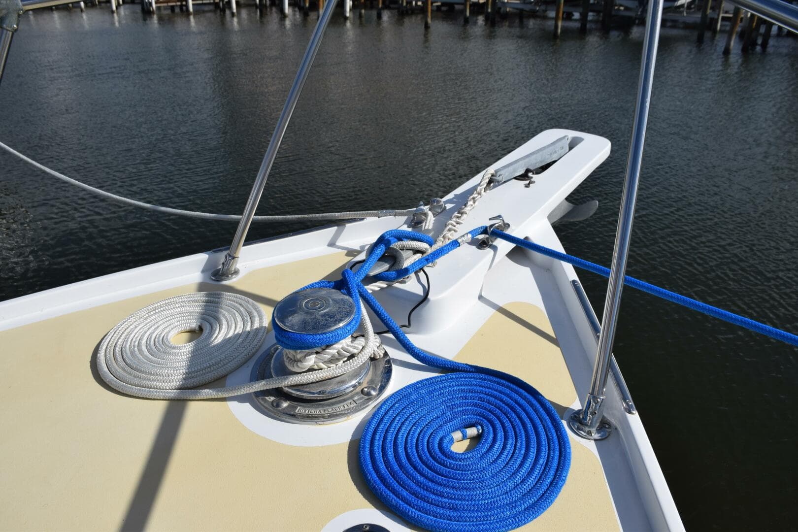 1982 Whiticar Flybridge Convertible — photo 5