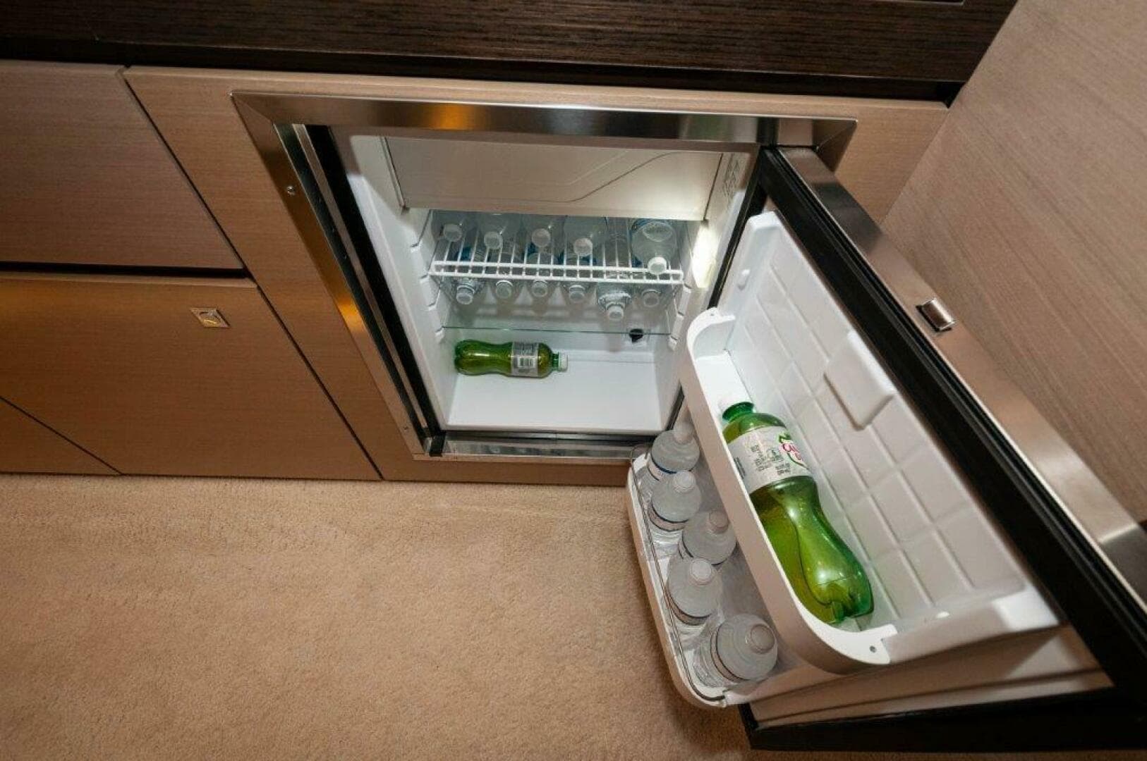 2019 Cruisers Yachts 60 Cantius — photo 20