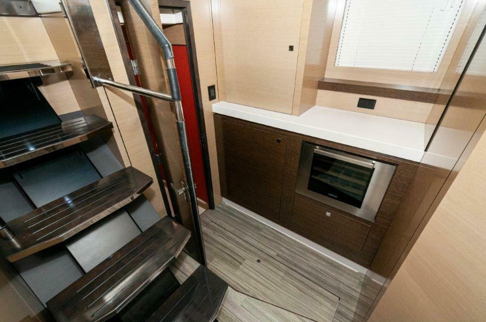 2019 Cruisers Yachts 60 Cantius — photo 63