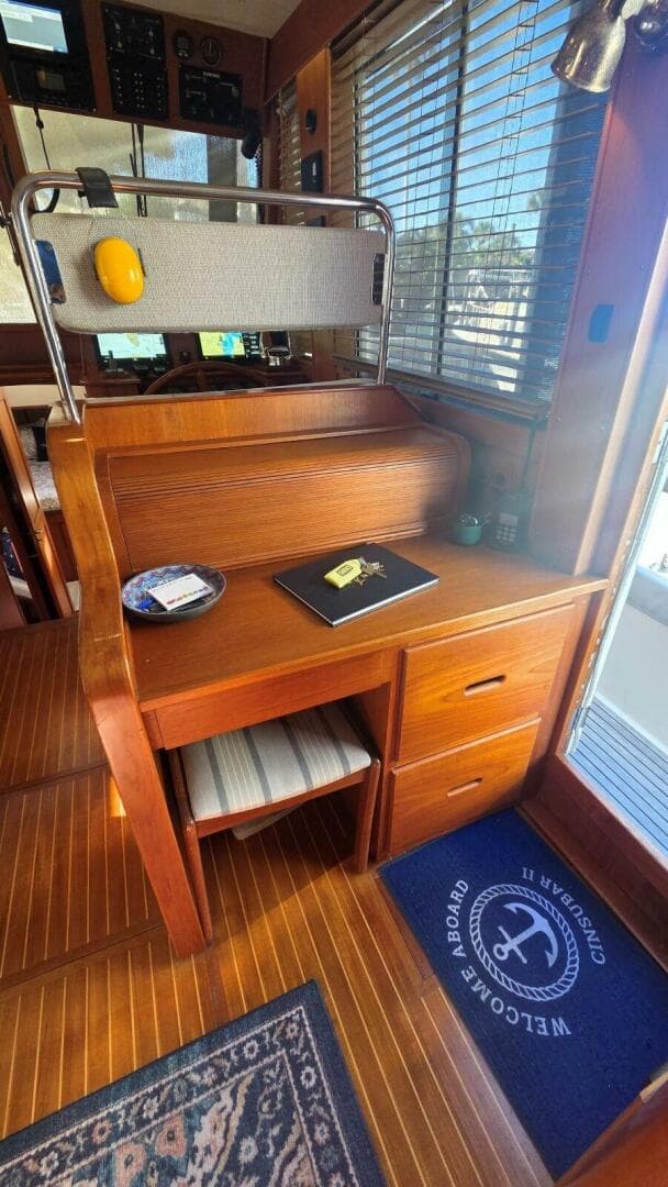 1997 Grand Banks 49 Classic — photo 58