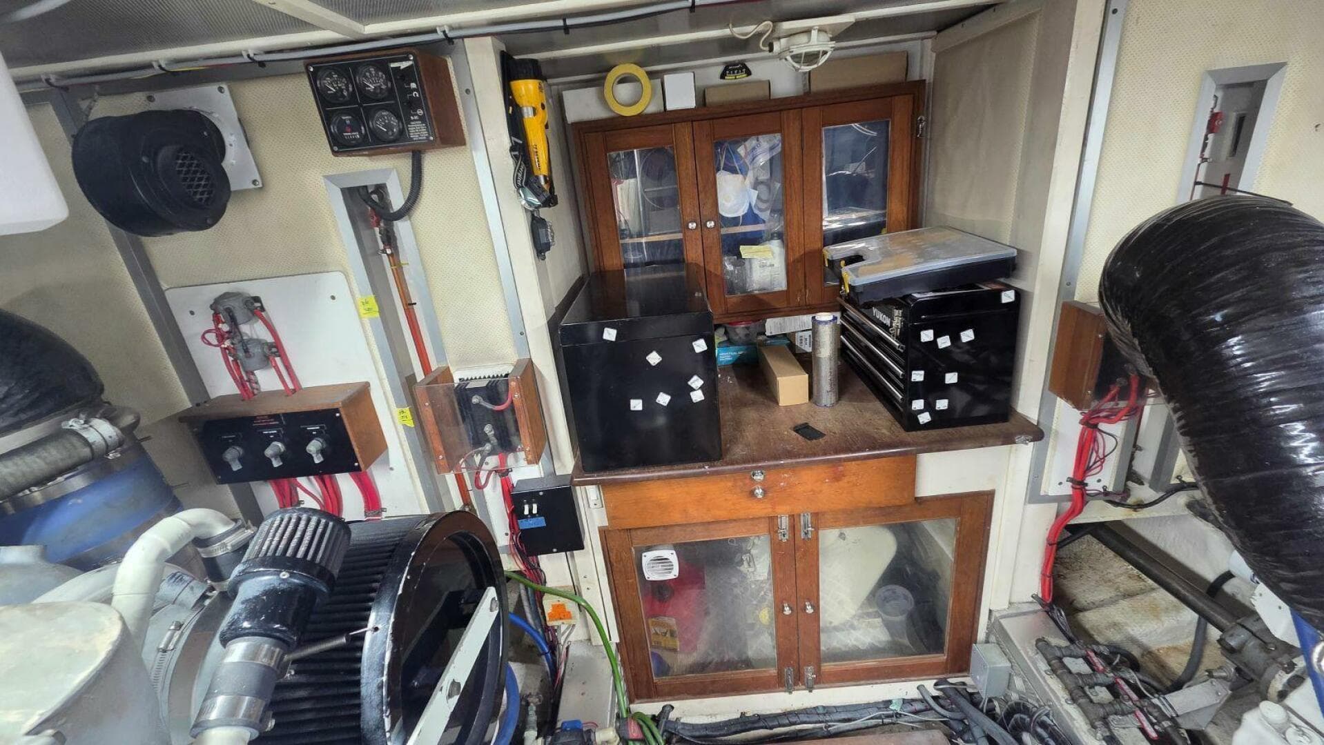 1997 Grand Banks 49 Classic — photo 75