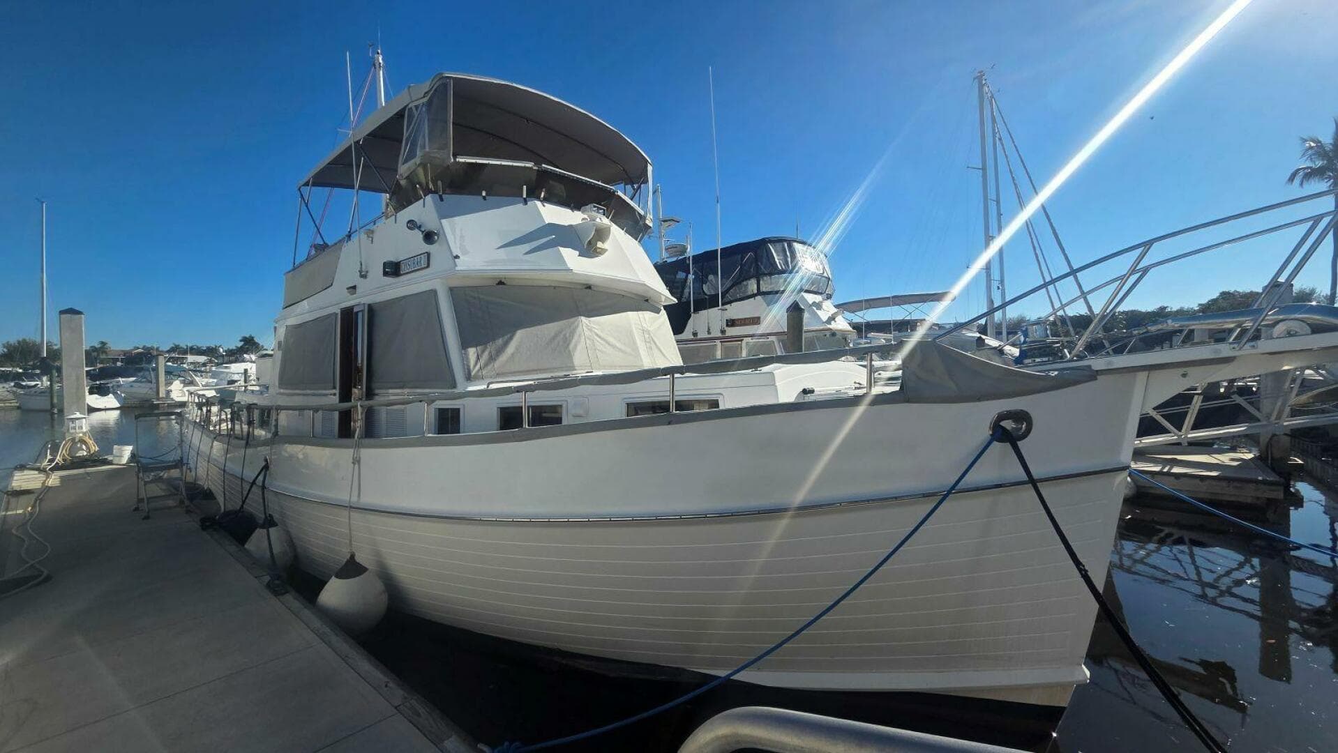 1997 Grand Banks 49 Classic — photo 2