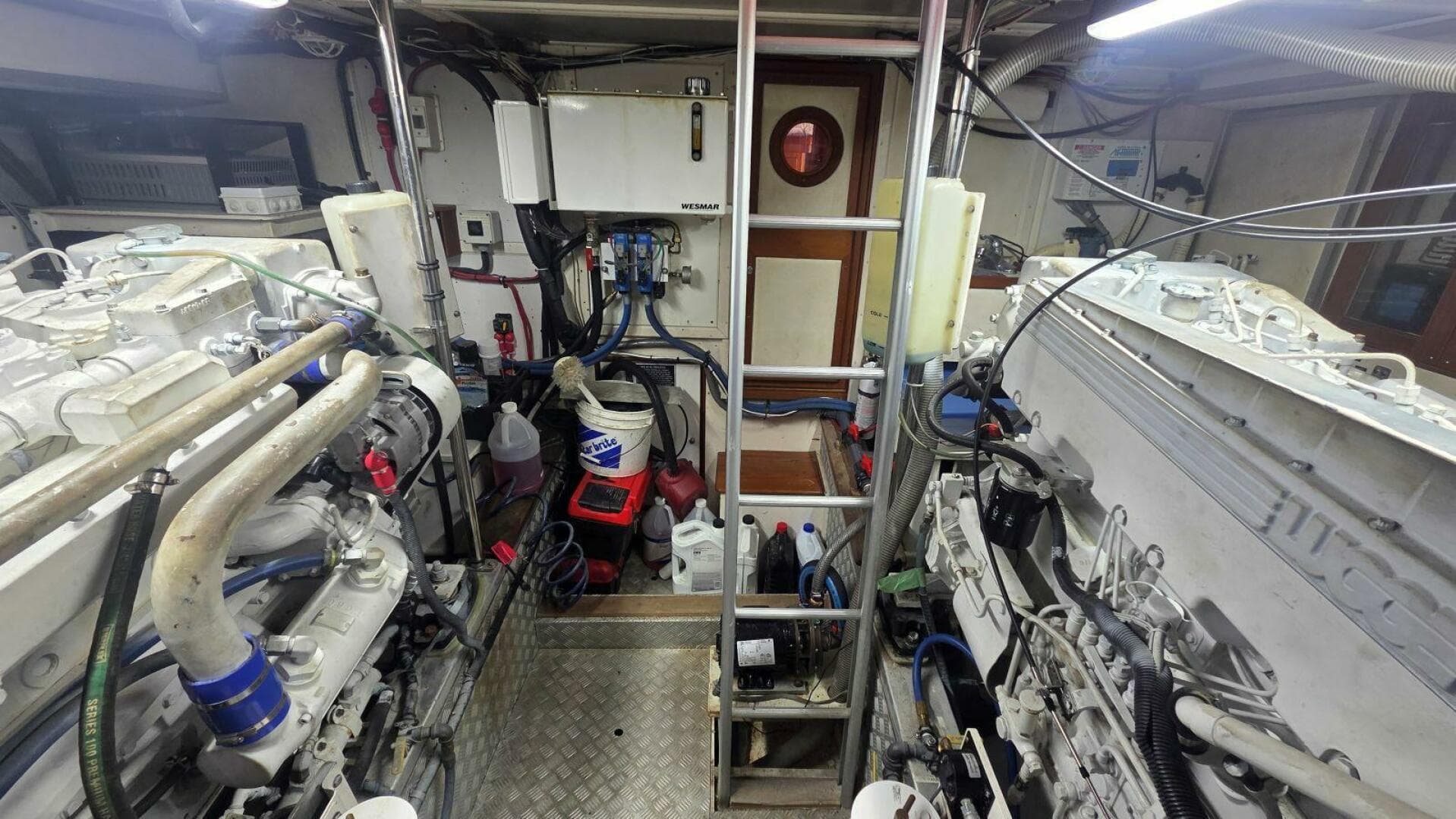 1997 Grand Banks 49 Classic — photo 69