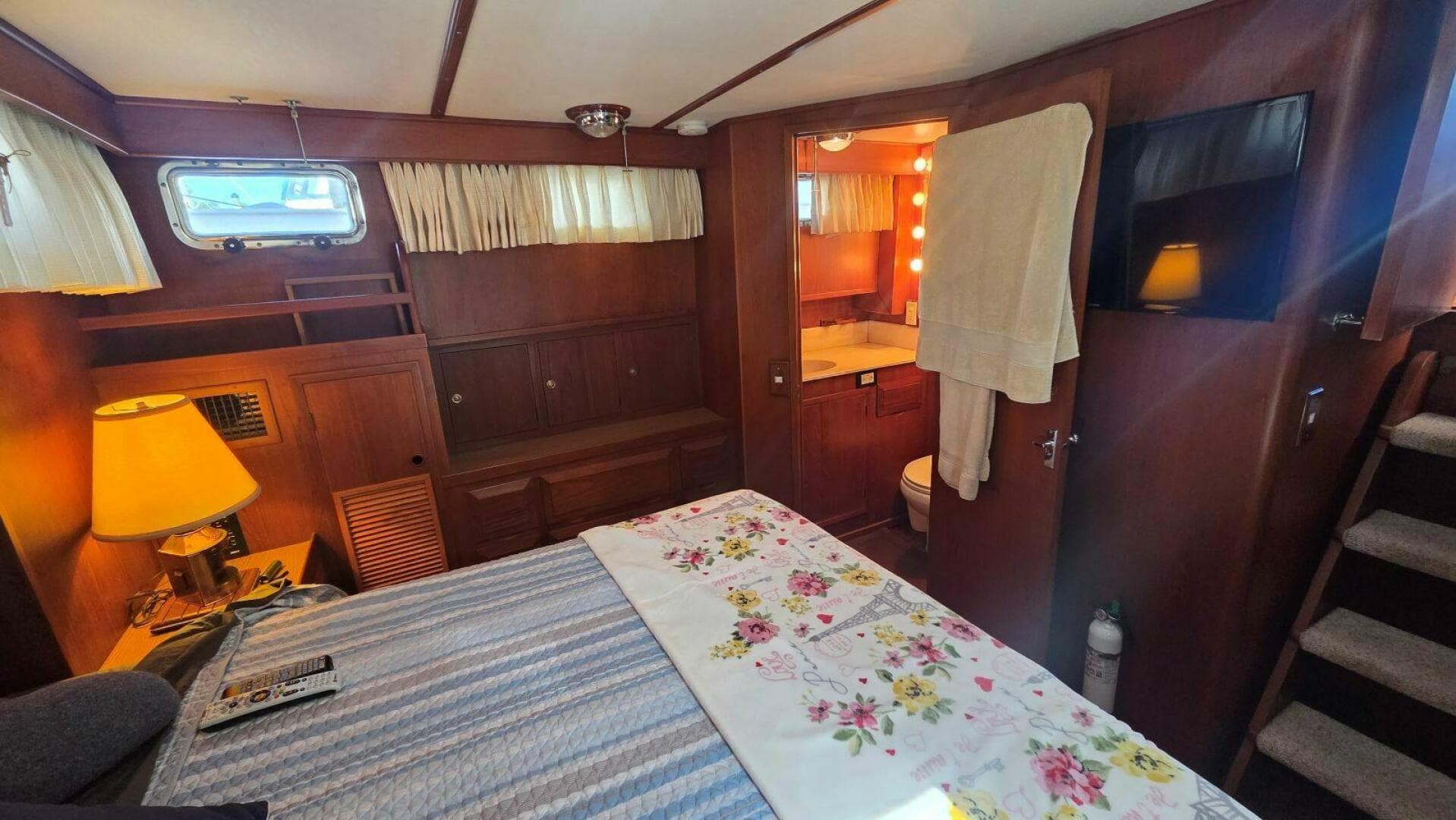 1987 Defever 48 Tri Cabin — photo 57