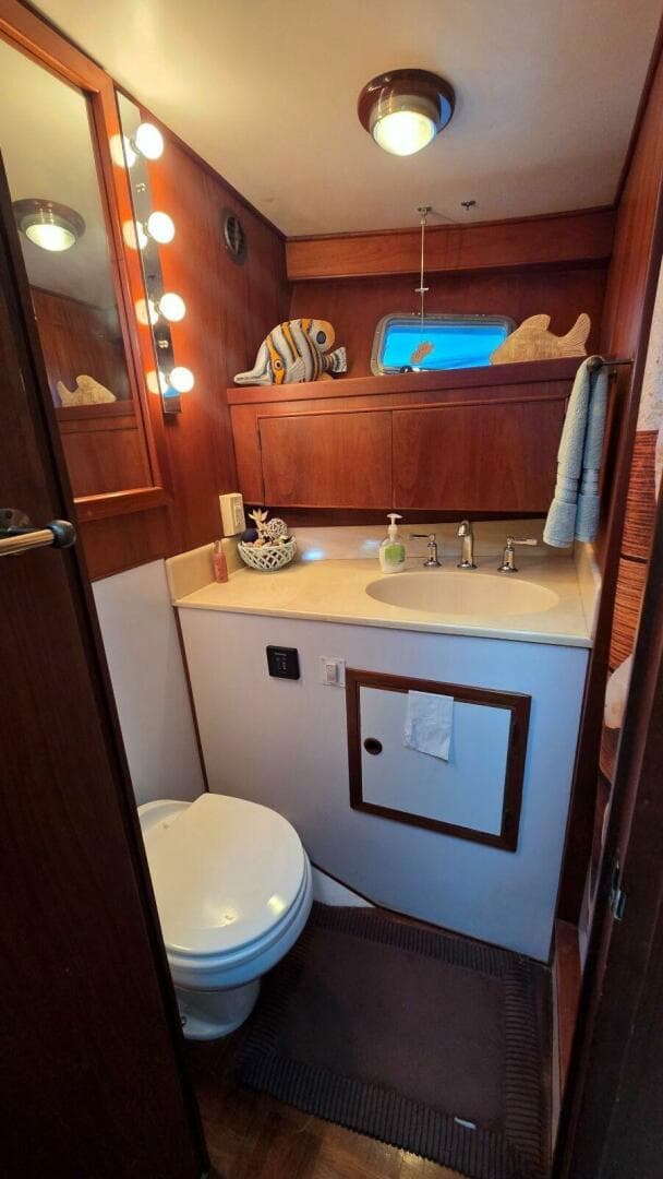 1987 Defever 48 Tri Cabin — photo 69