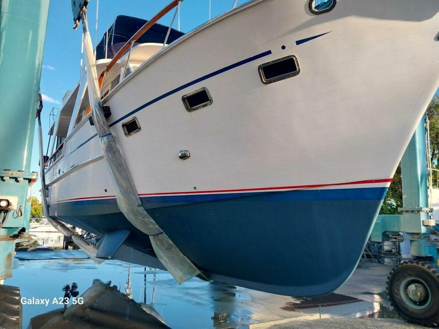 1987 Defever 48 Tri Cabin — photo 22