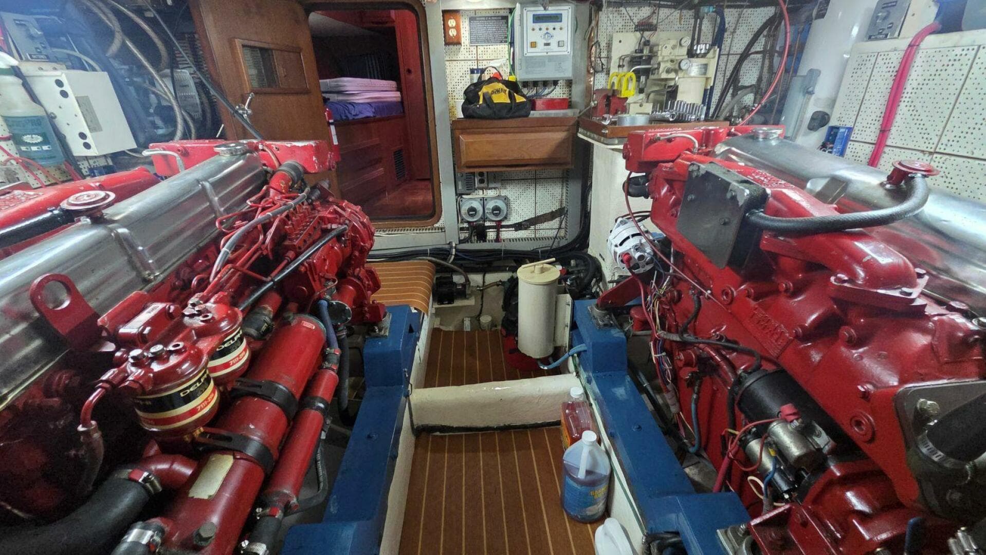 1987 Defever 48 Tri Cabin — photo 81