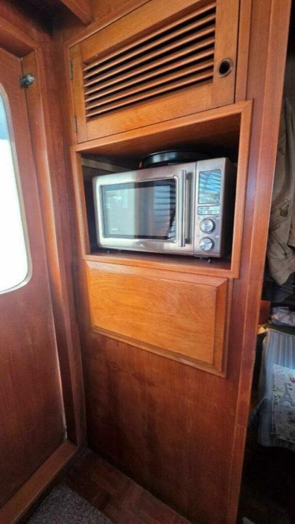 1987 Defever 48 Tri Cabin — photo 46