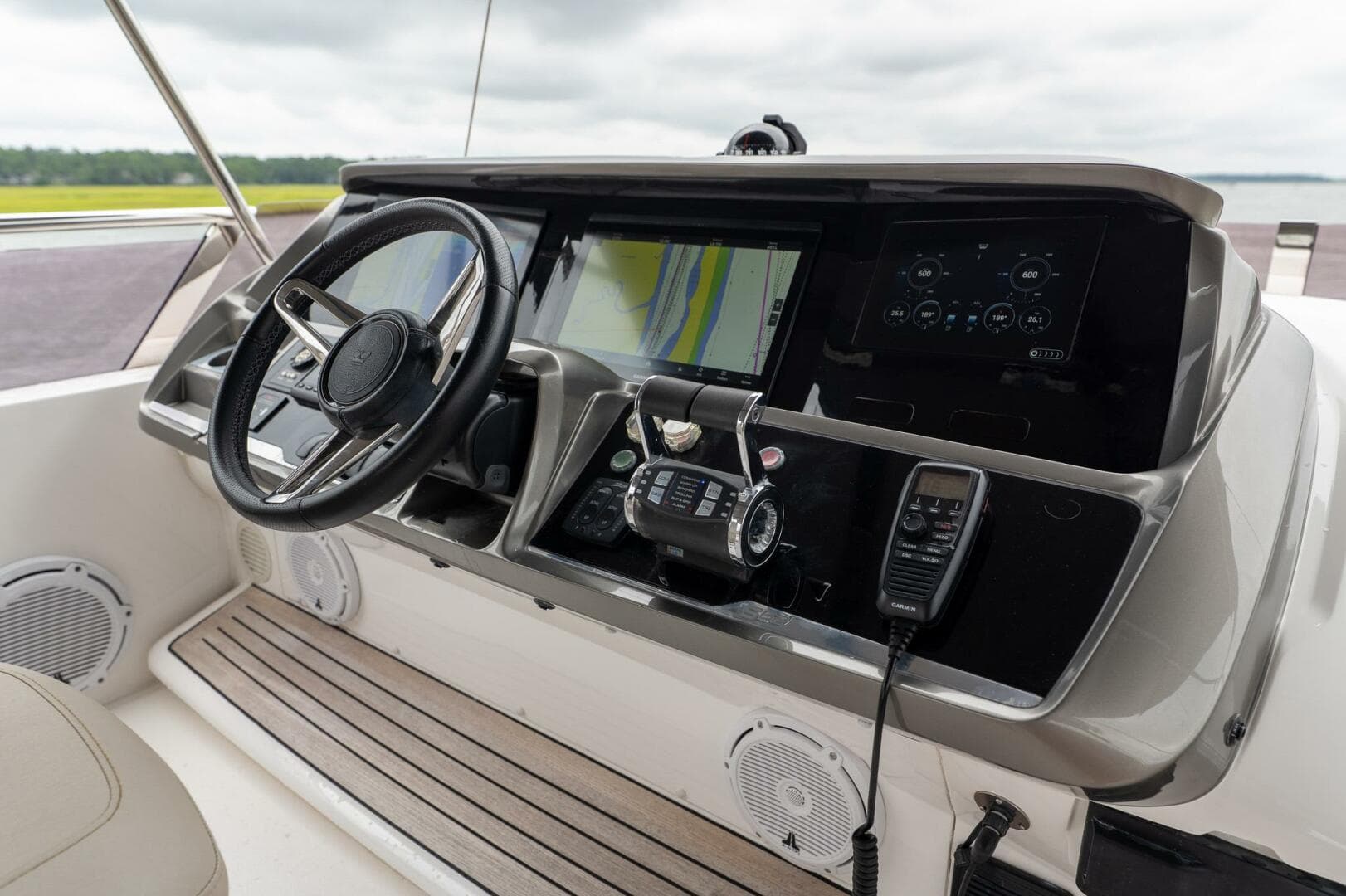 2021 Princess S62 — photo 32