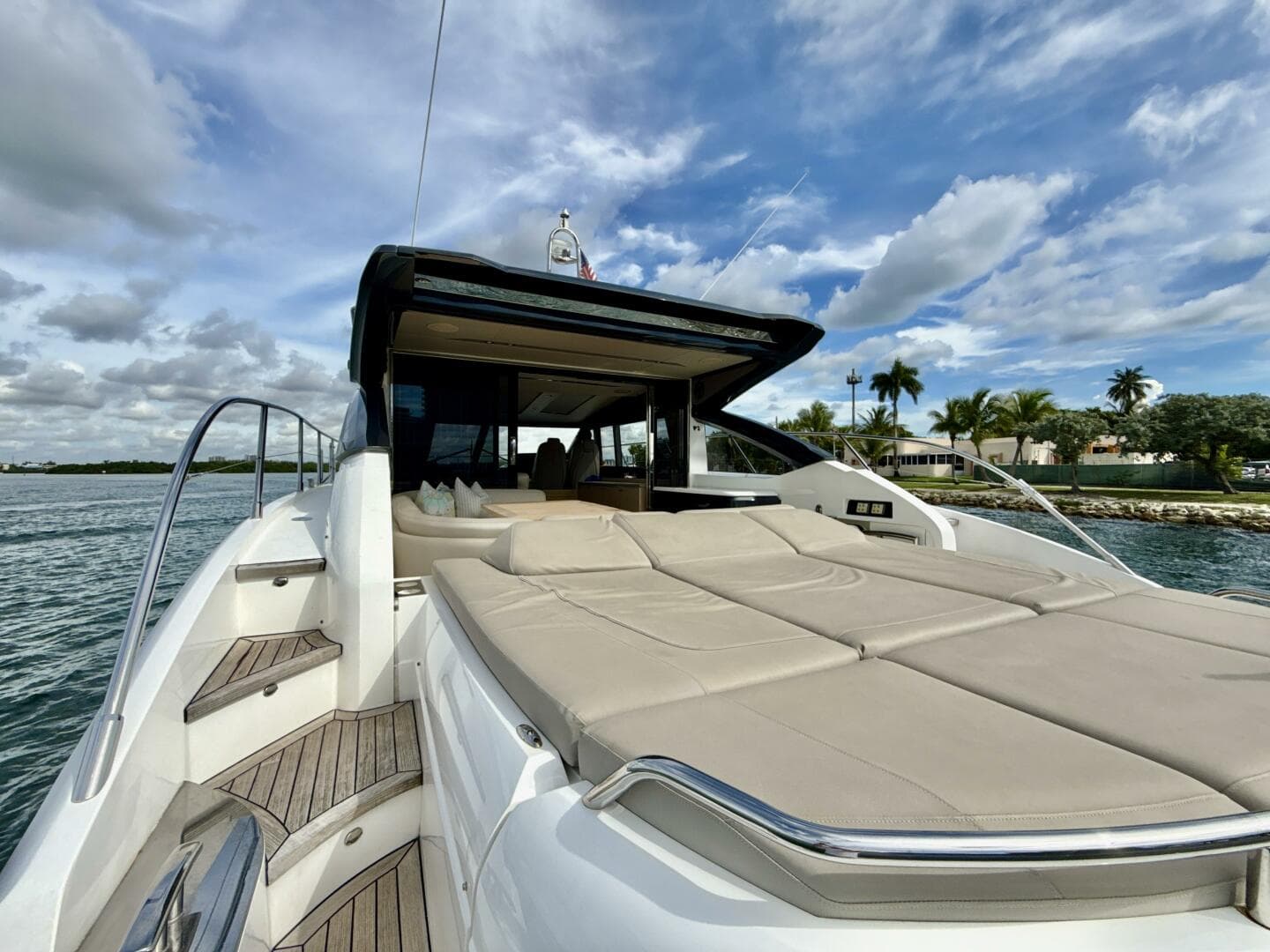 2017 Princess V58 — photo 40