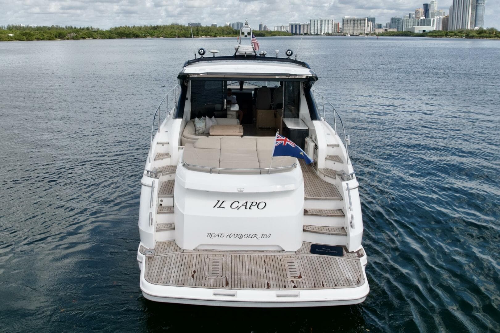 2017 Princess V58 — photo 8