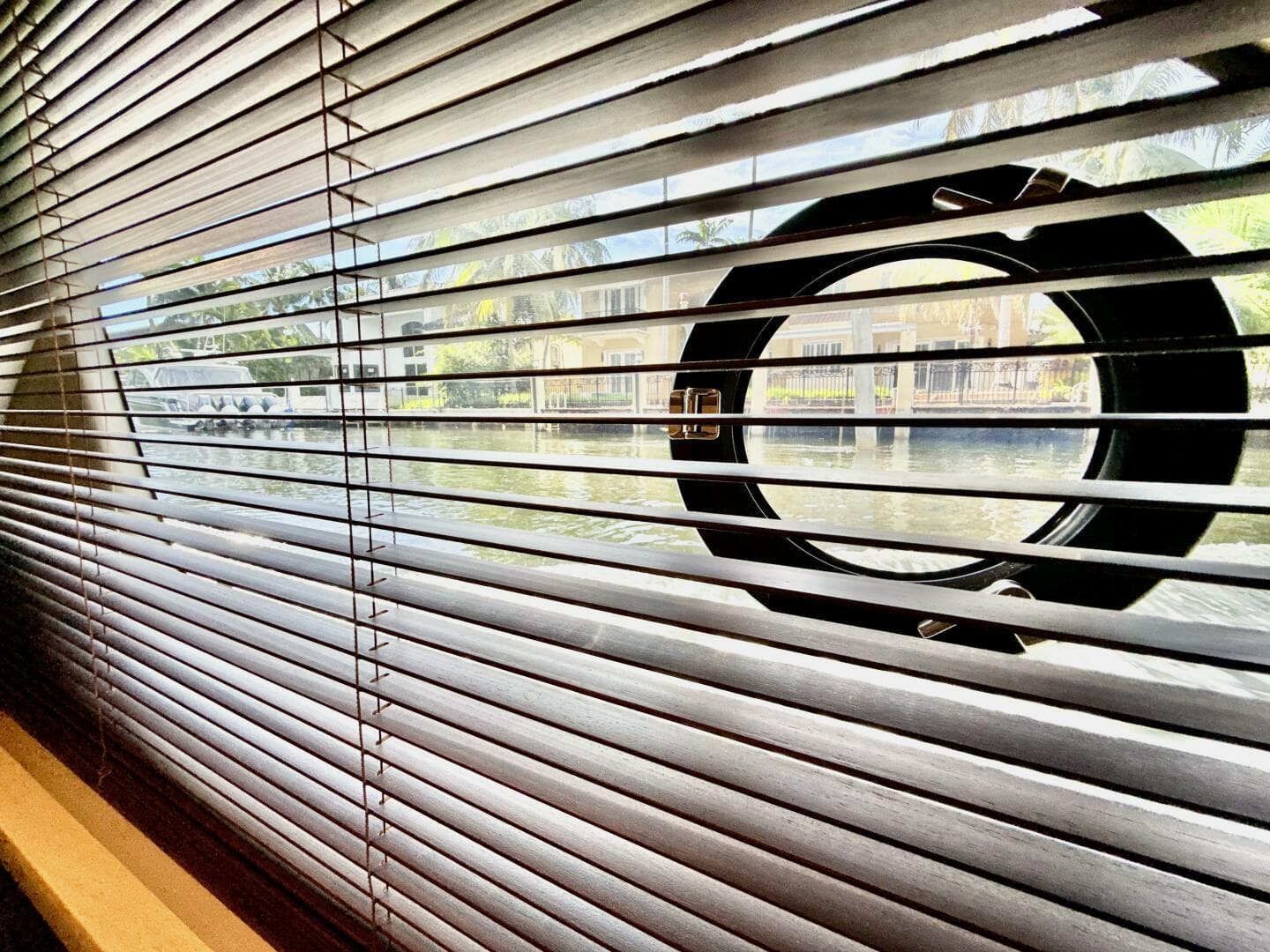 2017 Princess V58 — photo 34