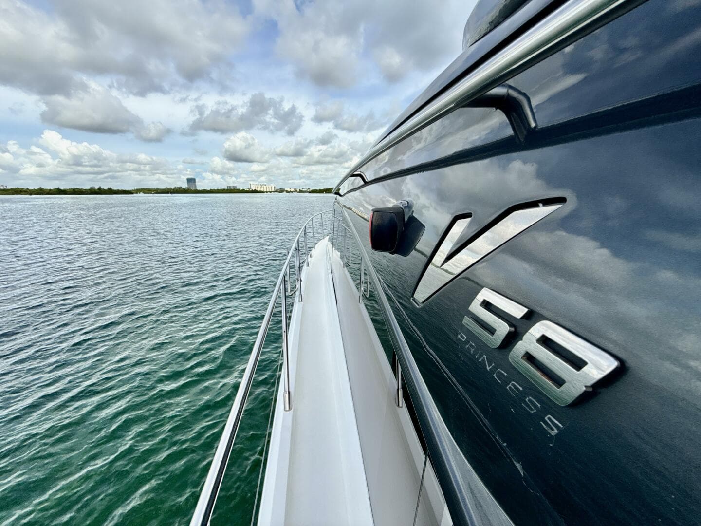 2017 Princess V58 — photo 46