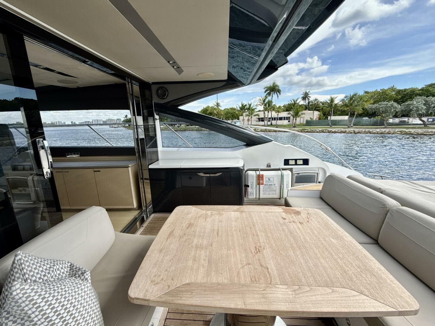 2017 Princess V58 — photo 44