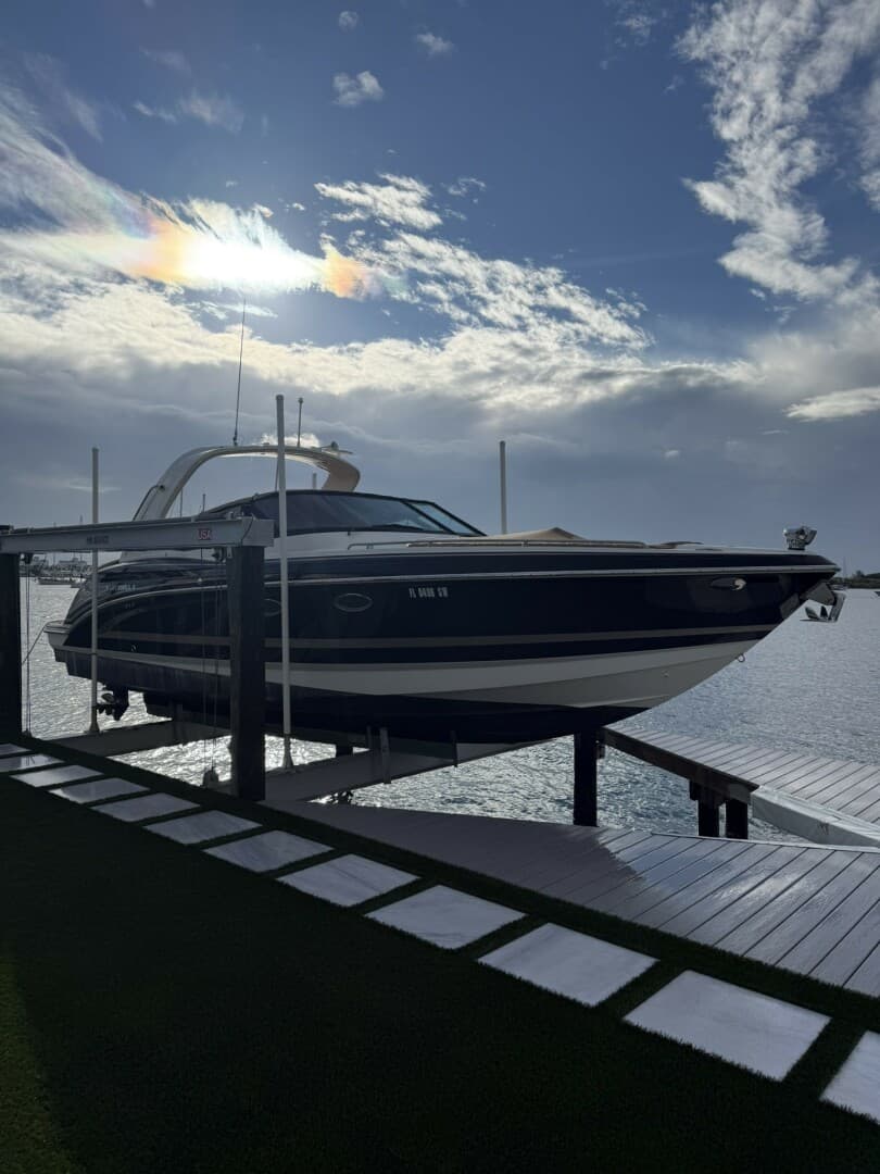 2016 Formula 330 Crossover Bowrider — photo 32