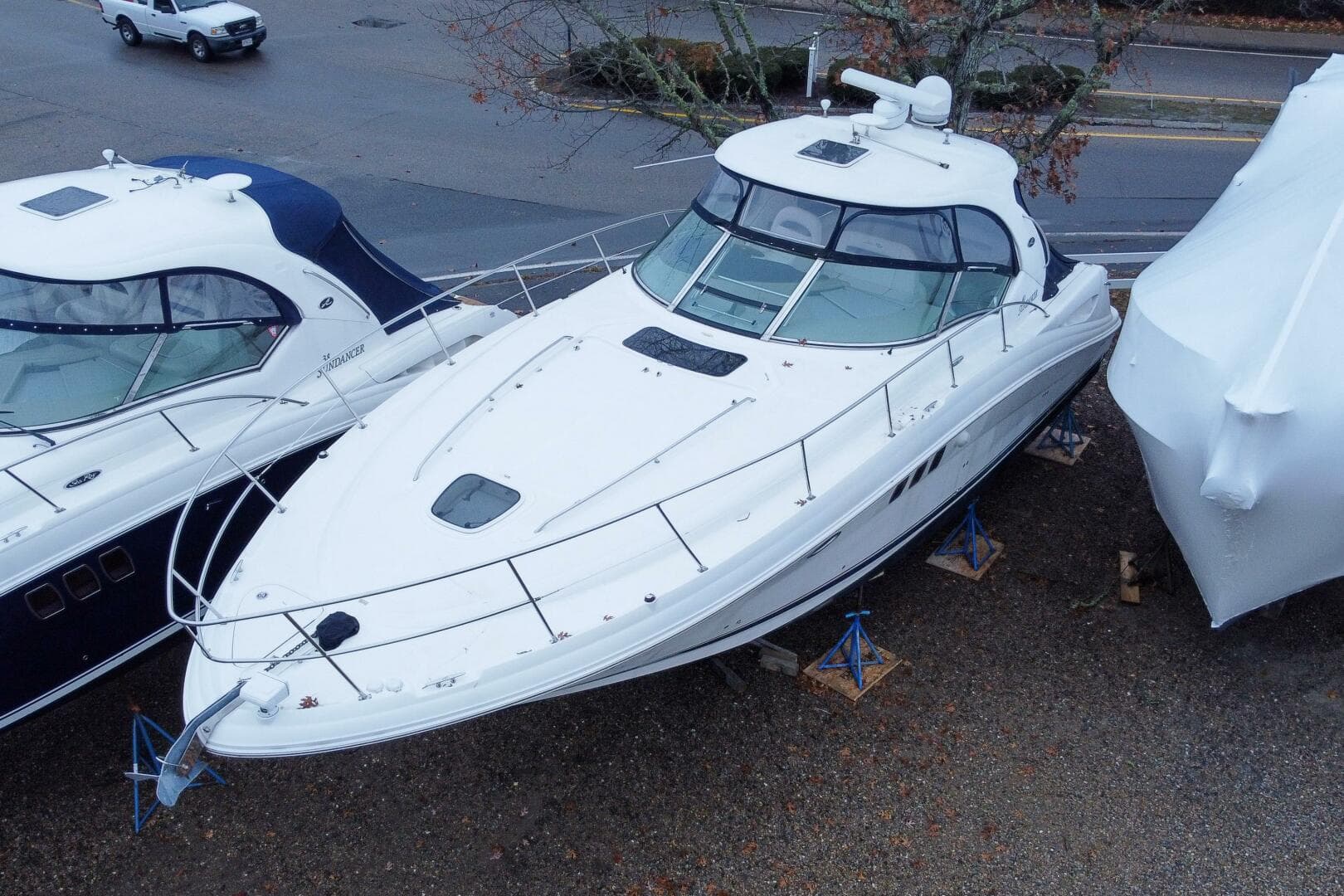 2007 Sea Ray 400 Sundancer — photo 11