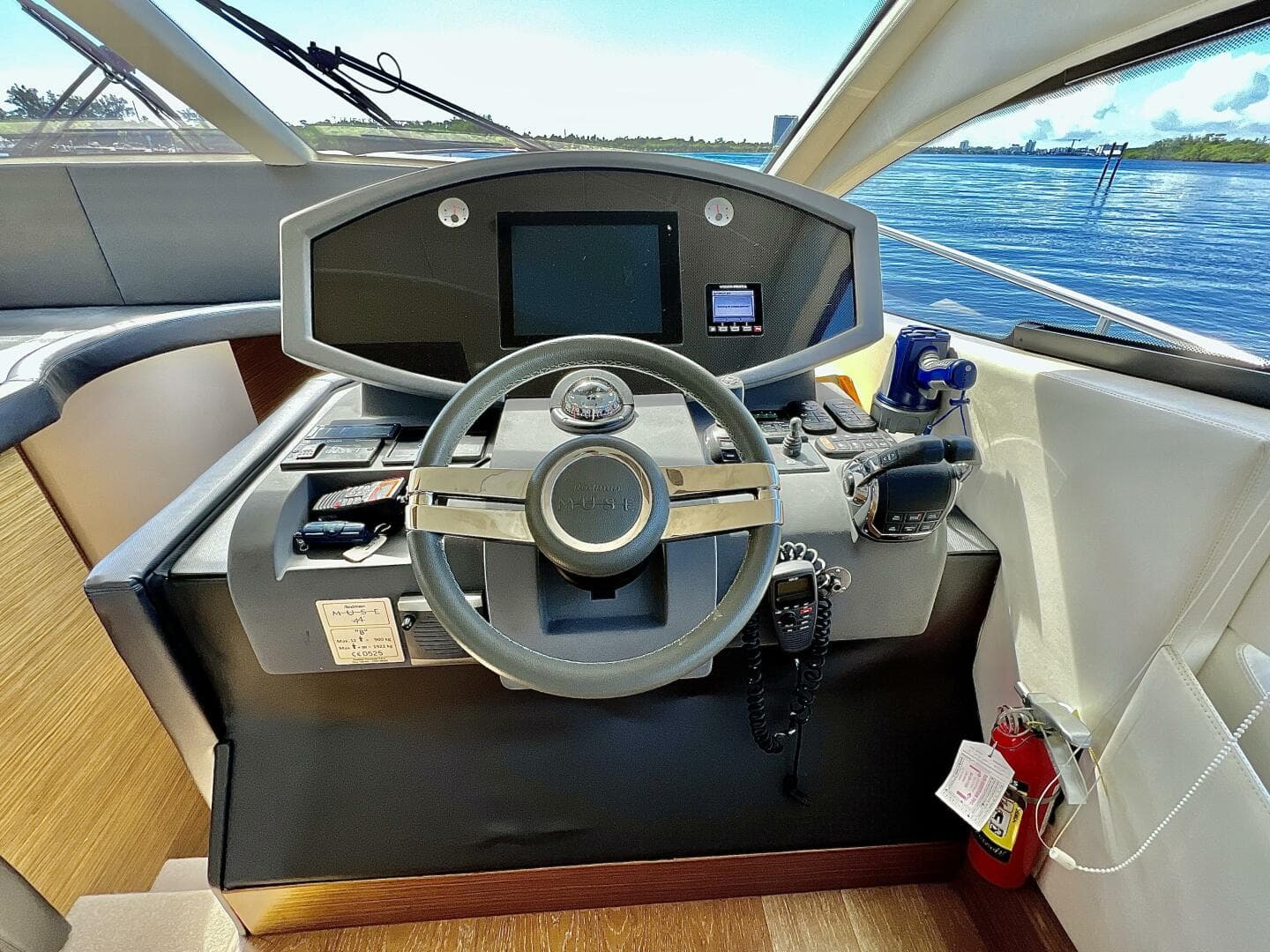 2014 Rodman Muse 44 — photo 16