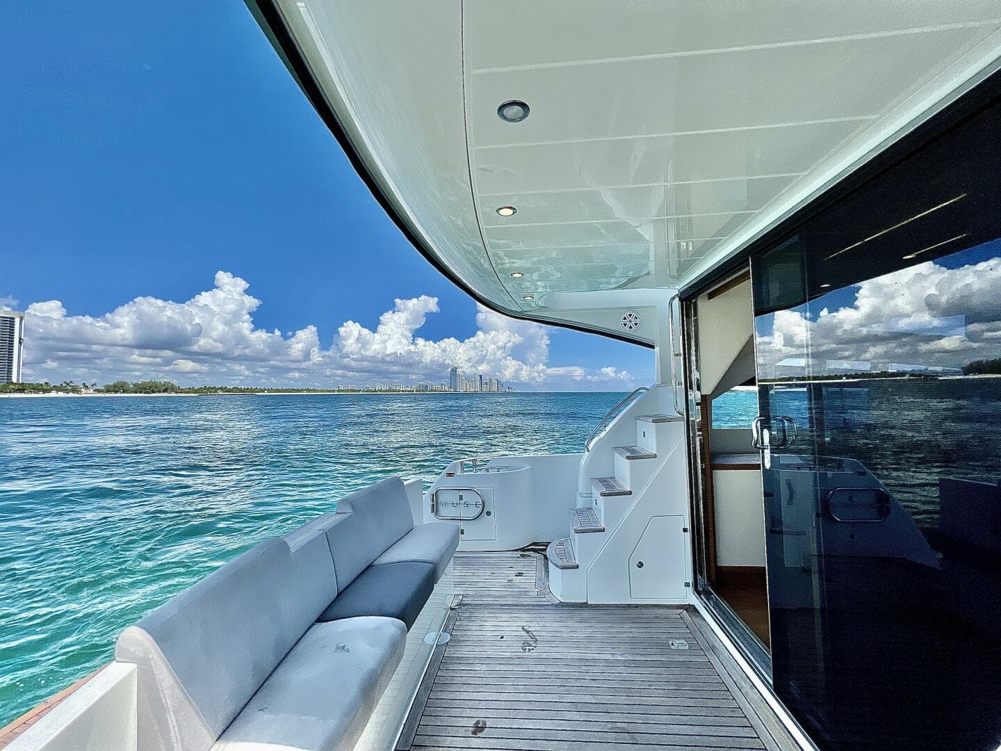 2014 Rodman Muse 44 — photo 21