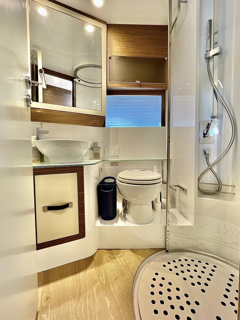 2014 Rodman Muse 44 — photo 10